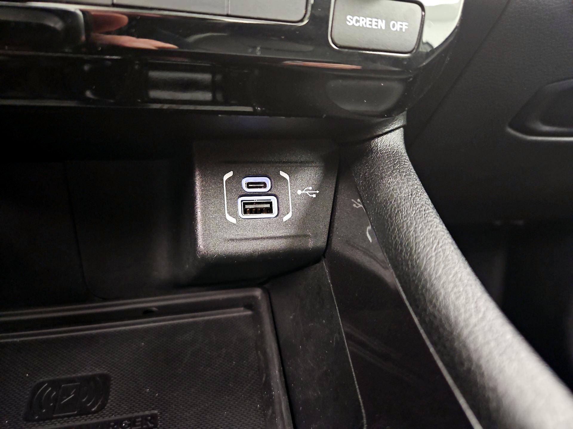 Thumbnail: 2022 Jeep Compass - 18