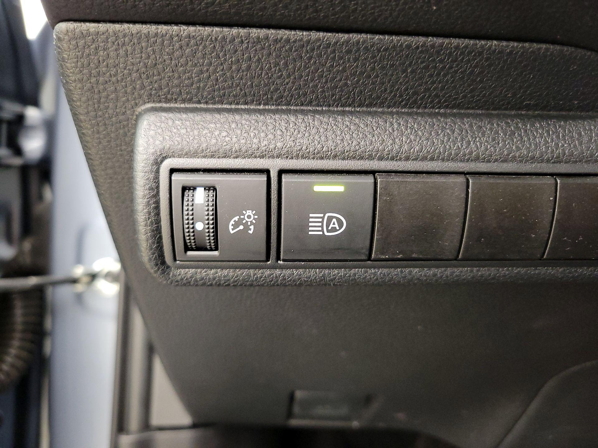 Thumbnail: 2024 Toyota Corolla - 13