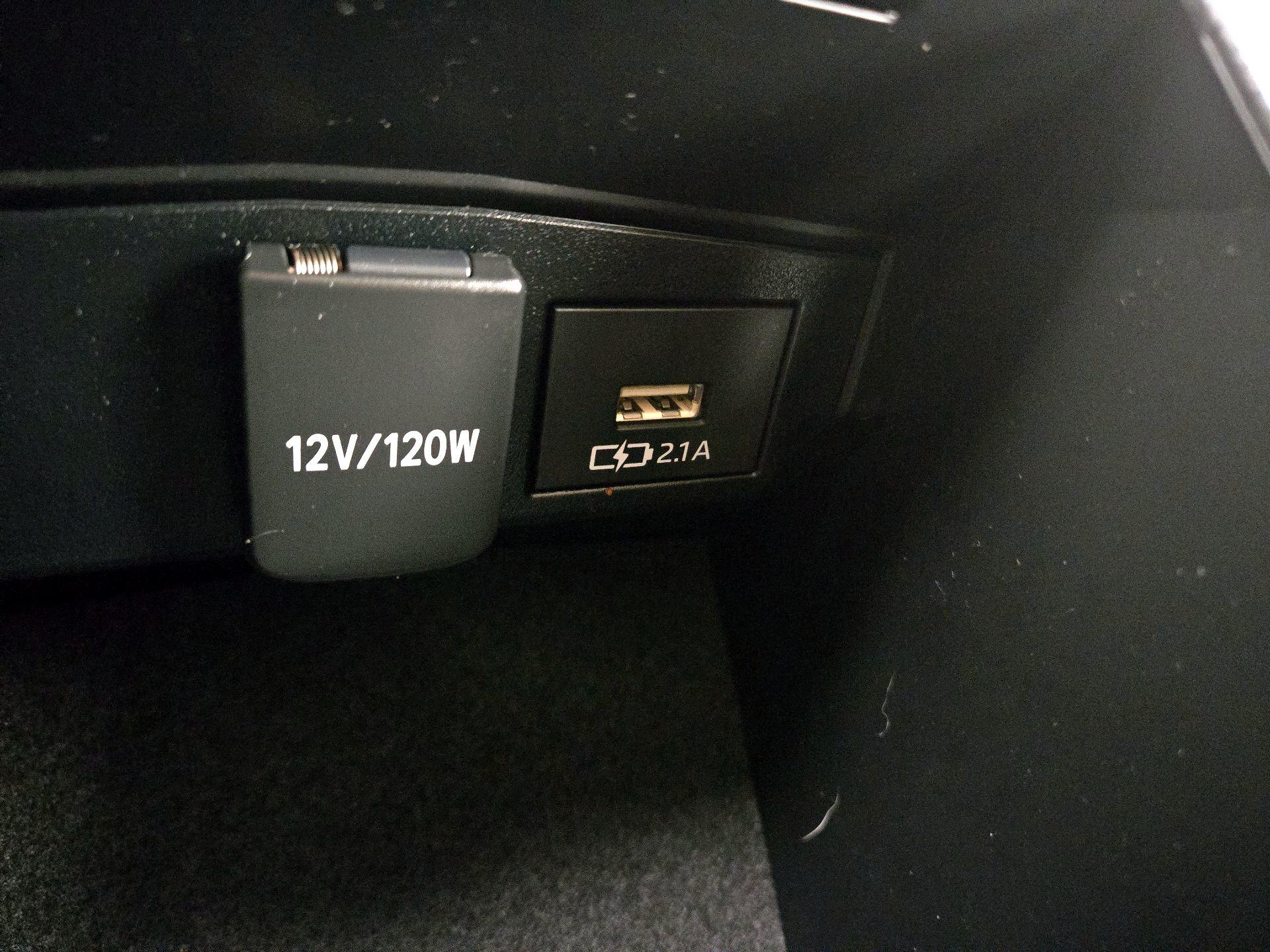 Thumbnail: 2020 Toyota Corolla - 18