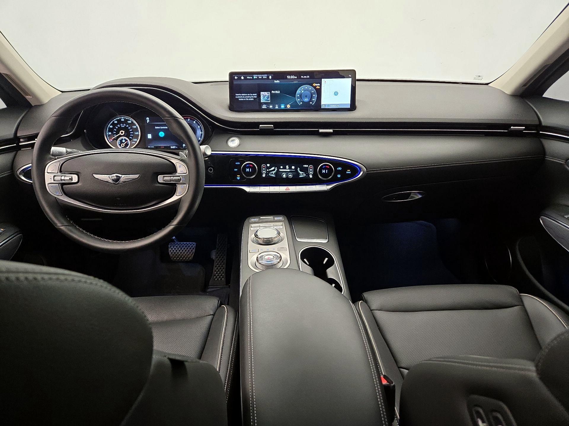 Thumbnail: 2024 Genesis GV70 - 9