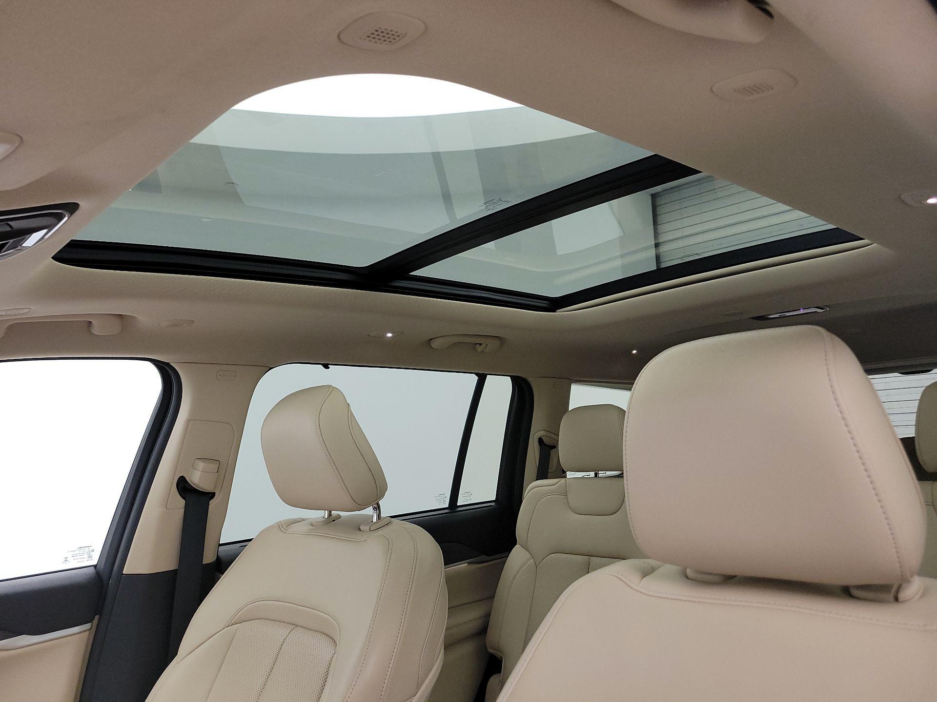 Thumbnail: 2022 Jeep Grand Cherokee L - 19