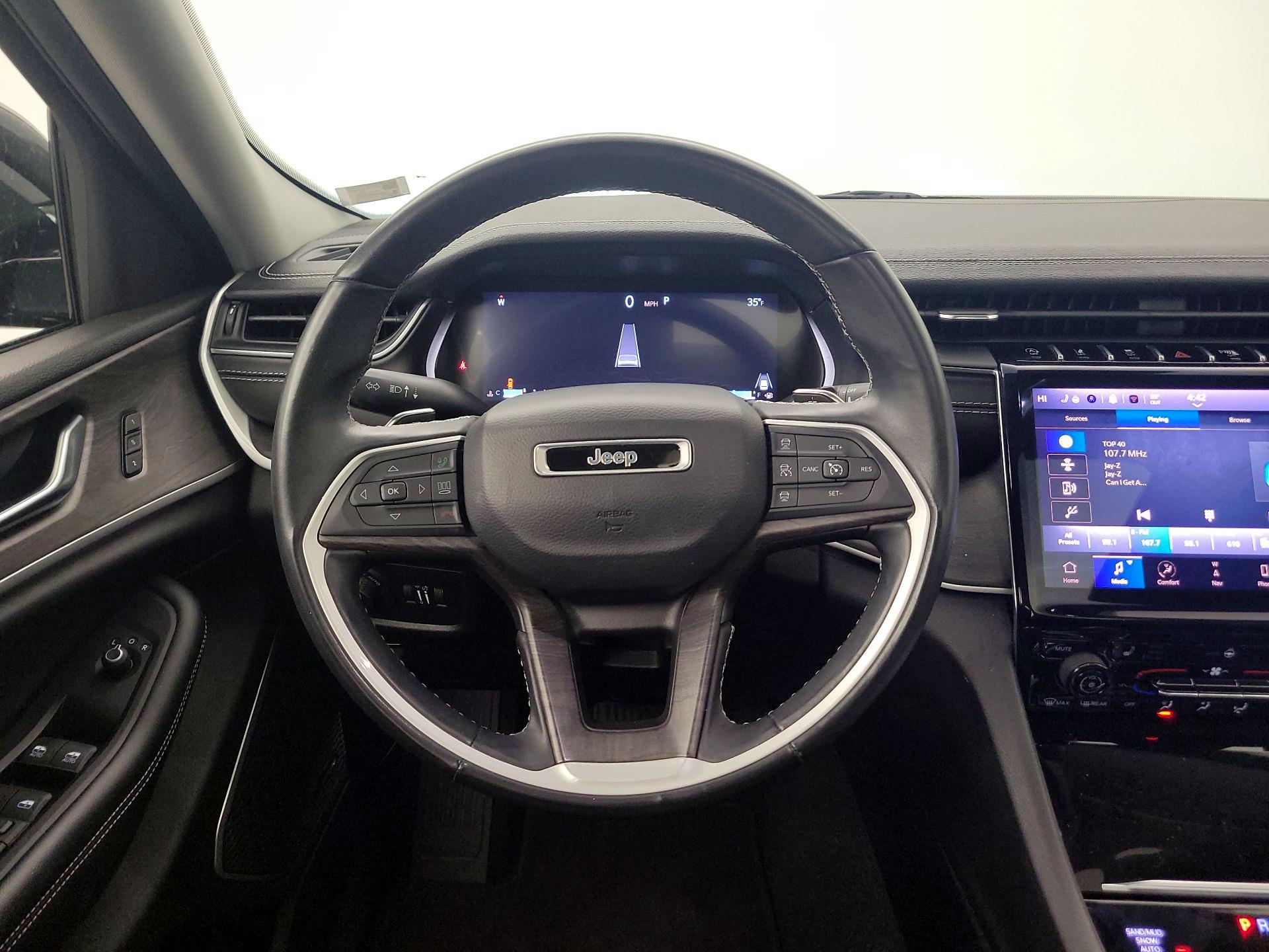 Thumbnail: 2022 Jeep Grand Cherokee - 10