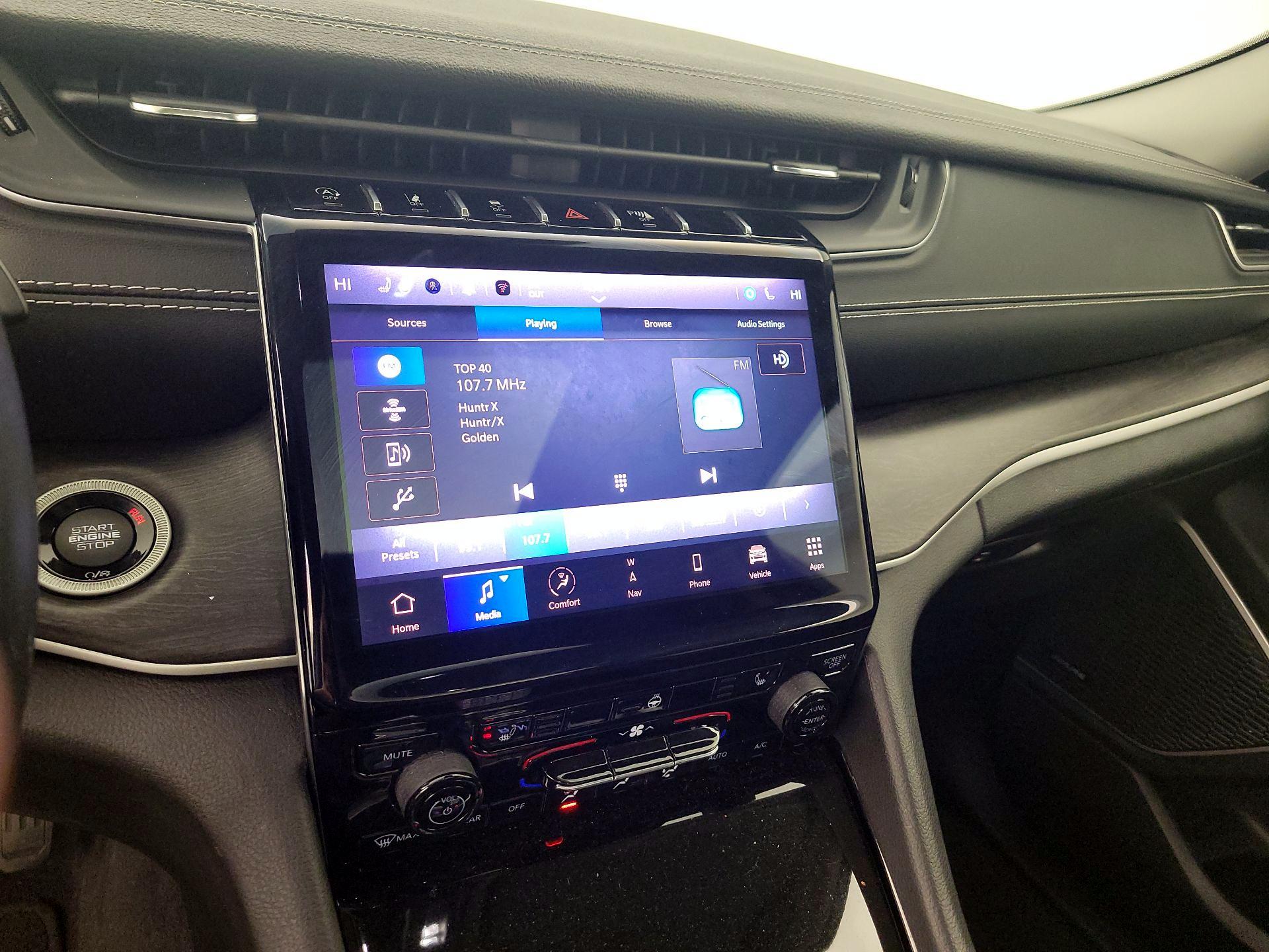 Thumbnail: 2022 Jeep Grand Cherokee - 15