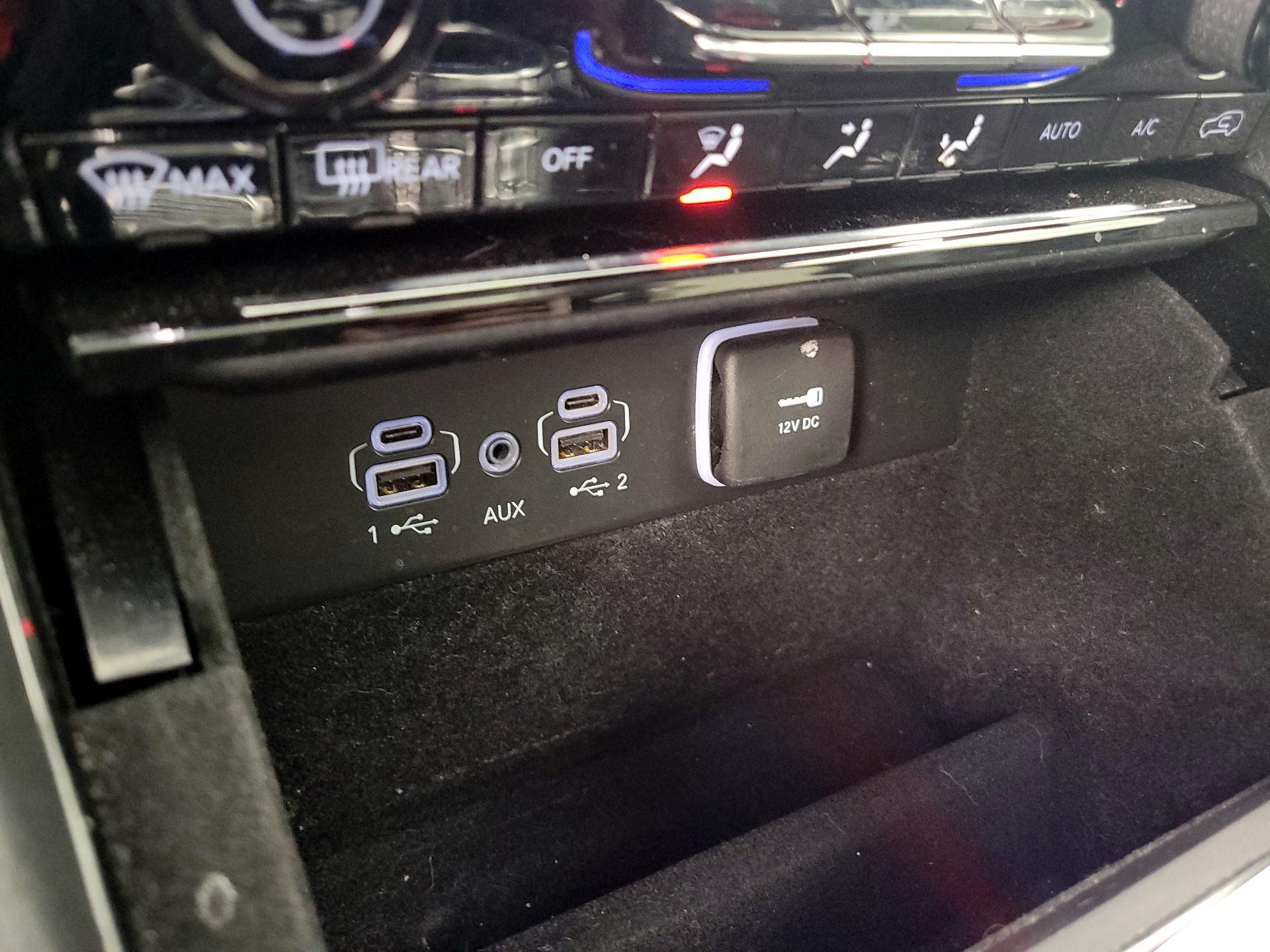 Thumbnail: 2022 Jeep Grand Cherokee - 18