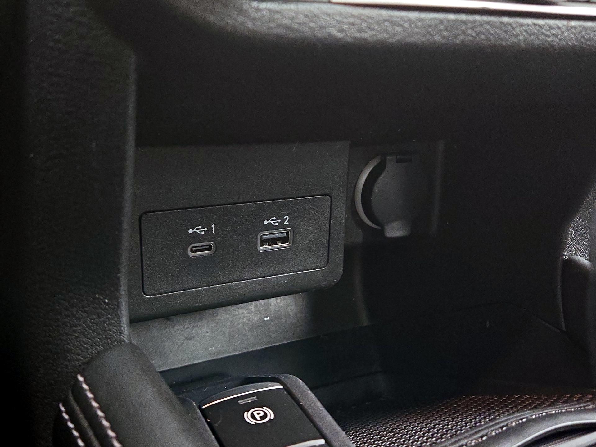 Thumbnail: 2023 Nissan Kicks - 17