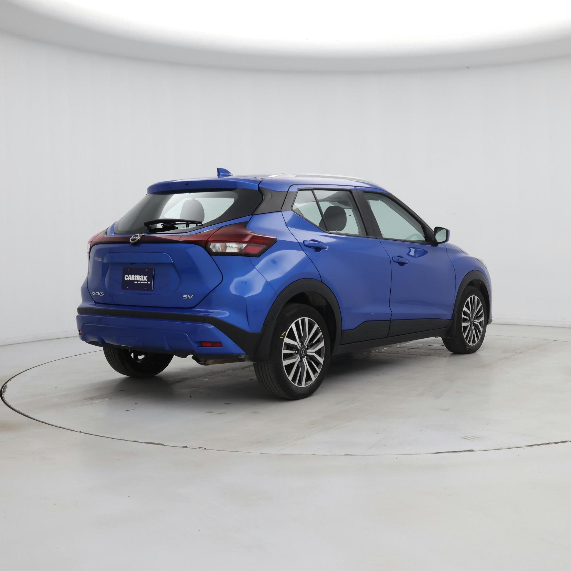 Thumbnail: 2023 Nissan Kicks - 8