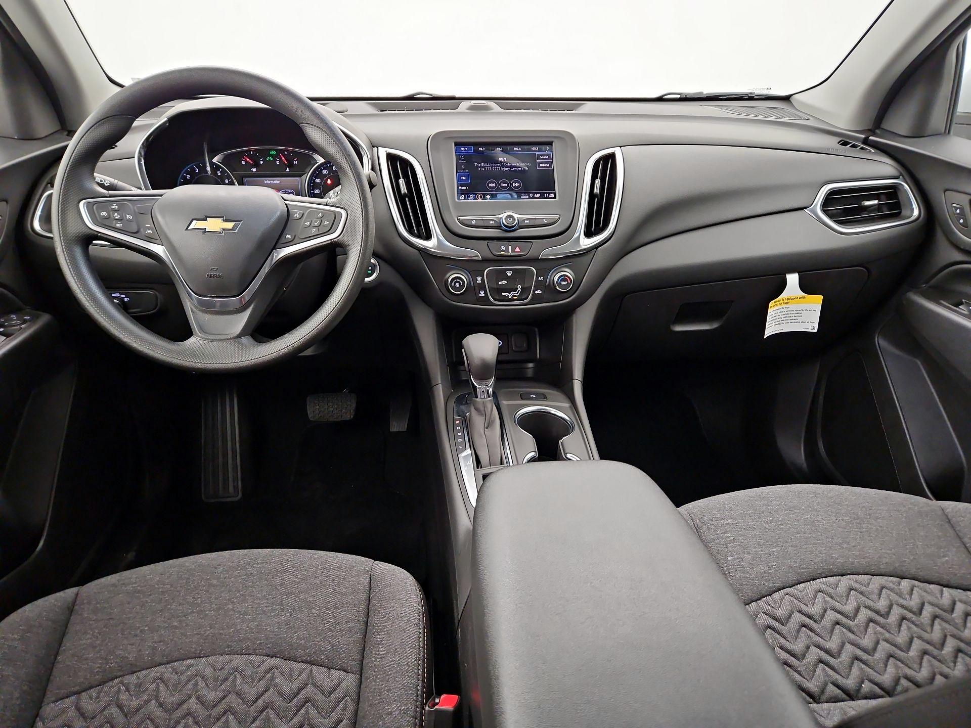 Thumbnail: 2023 Chevrolet Equinox - 9