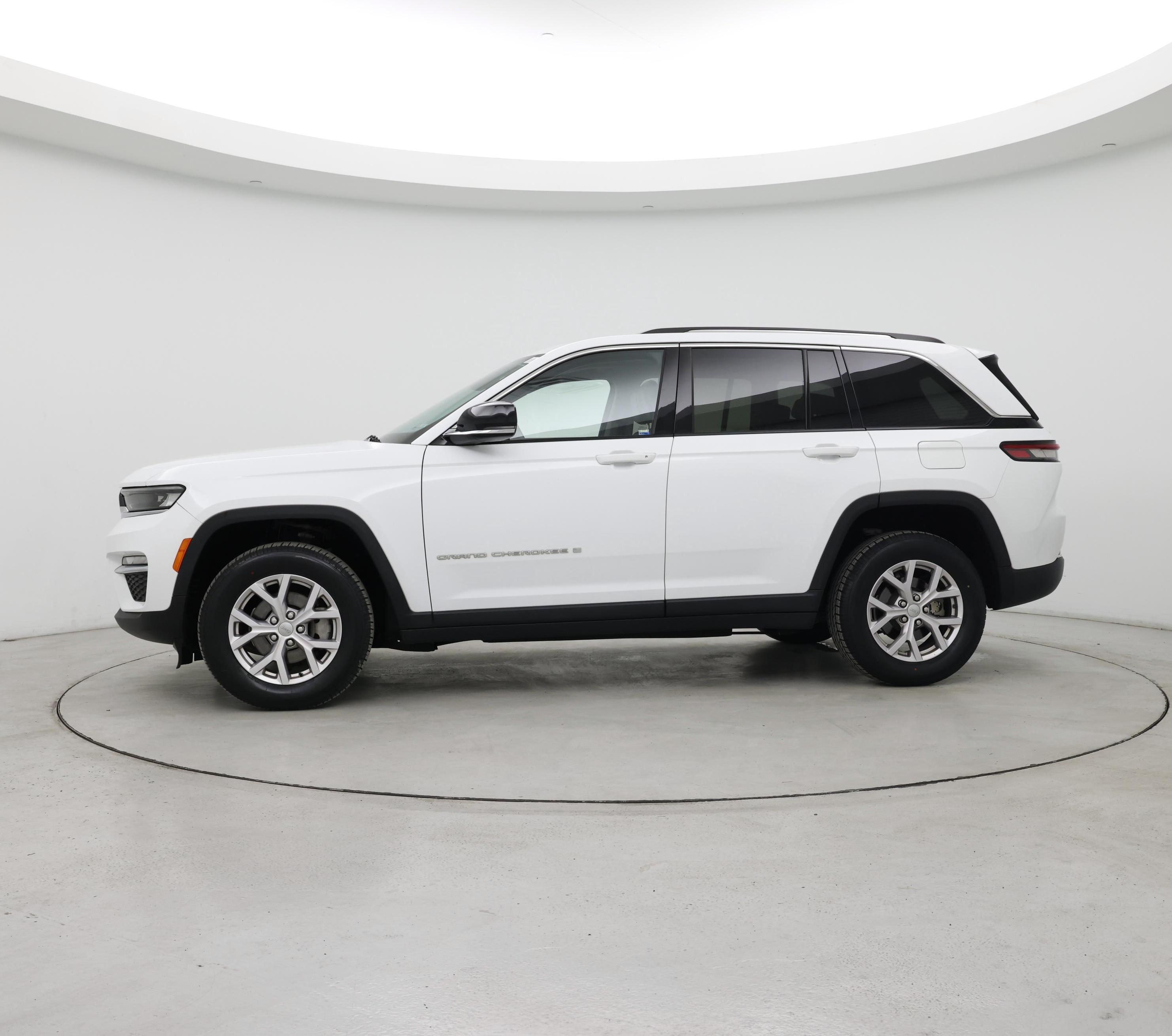 Thumbnail: 2022 Jeep Grand Cherokee - 3