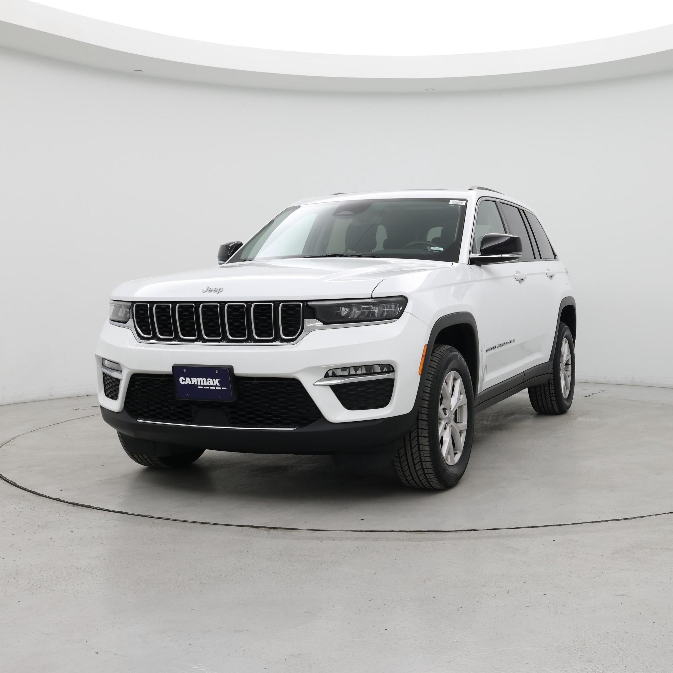 Thumbnail: 2022 Jeep Grand Cherokee - 4