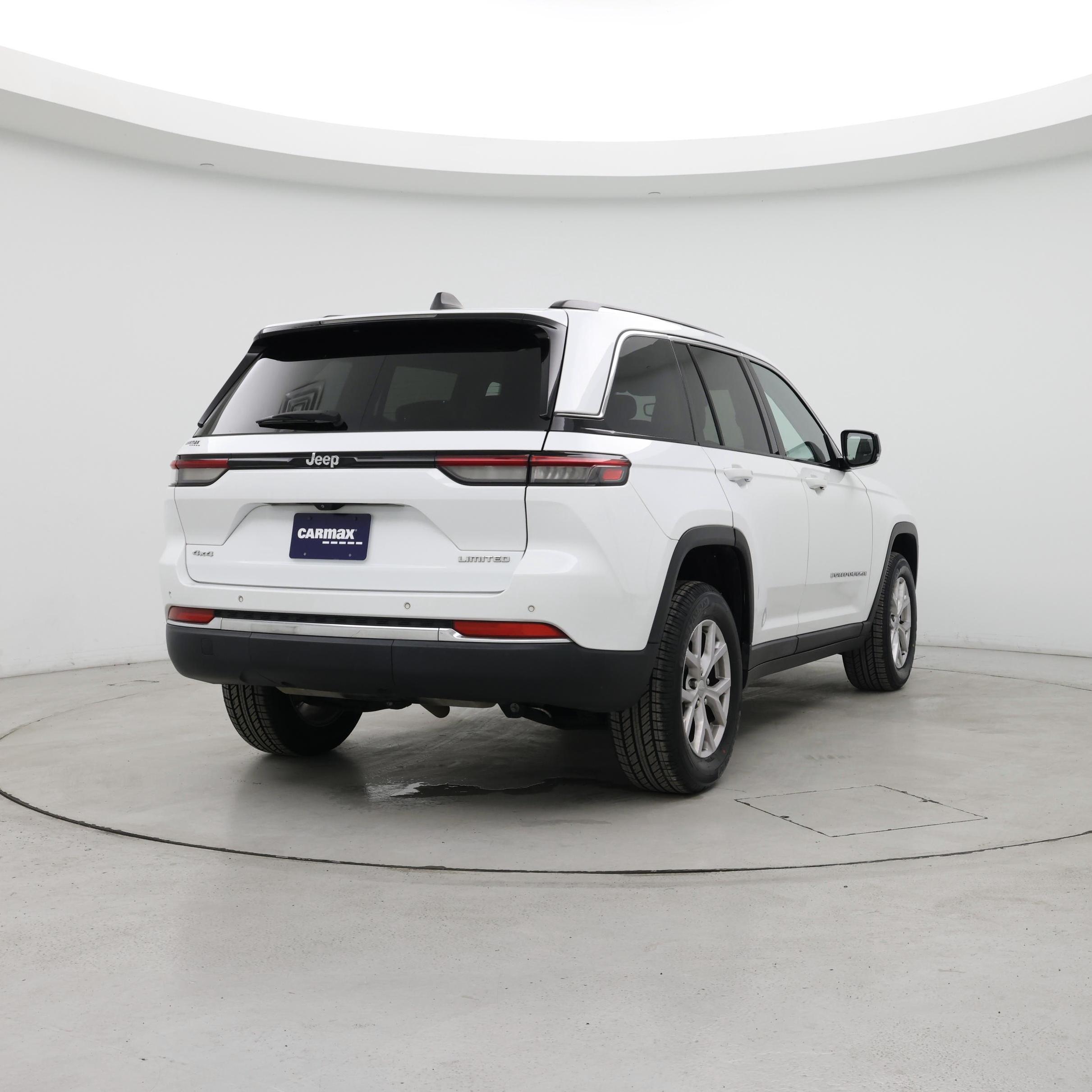 Thumbnail: 2022 Jeep Grand Cherokee - 8