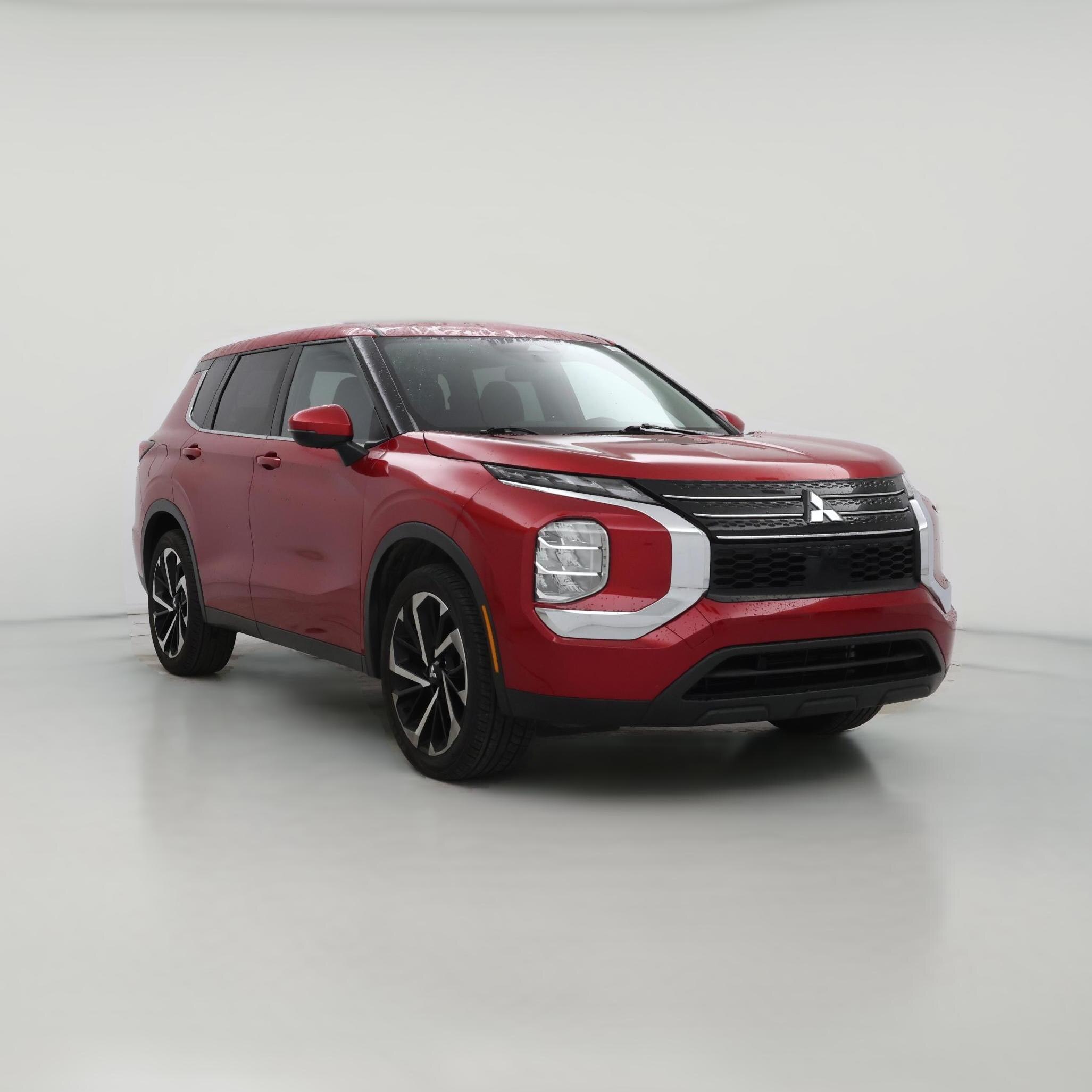 Thumbnail: 2022 Mitsubishi Outlander - 1