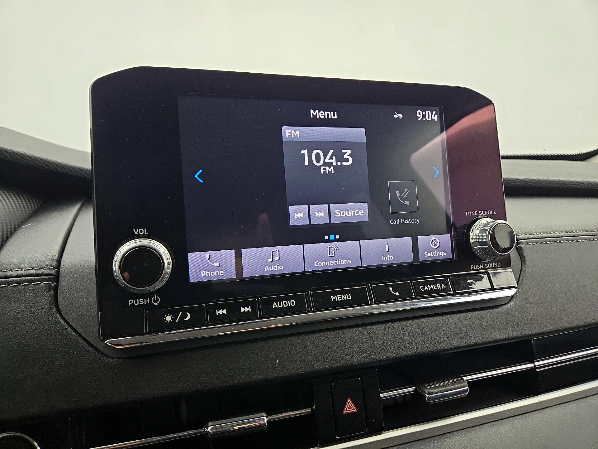 Thumbnail: 2022 Mitsubishi Outlander - 15