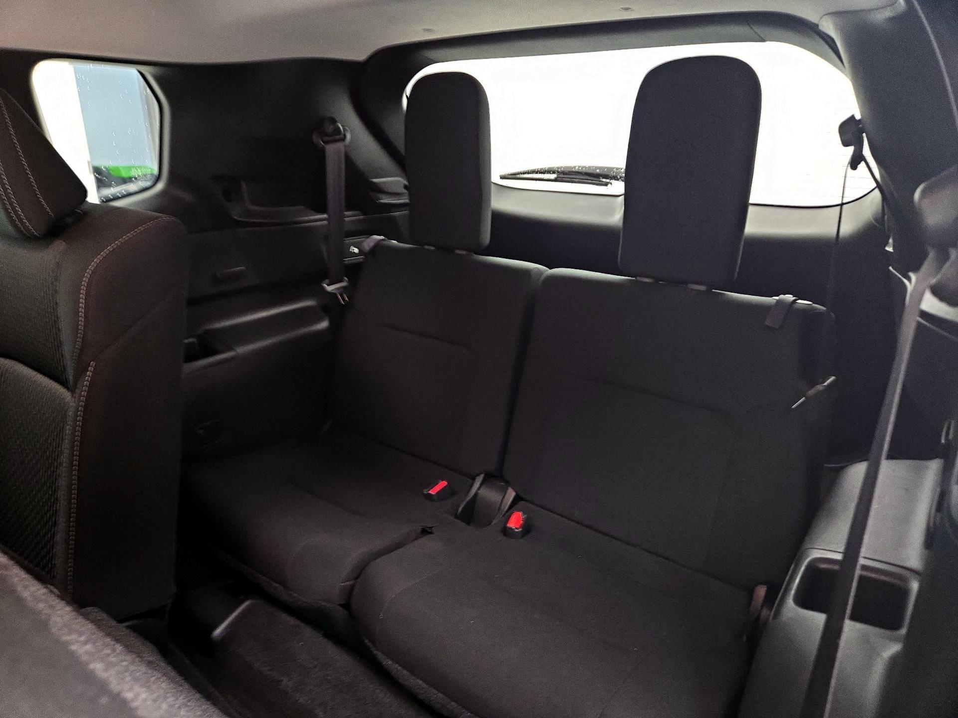 Thumbnail: 2022 Mitsubishi Outlander - 20