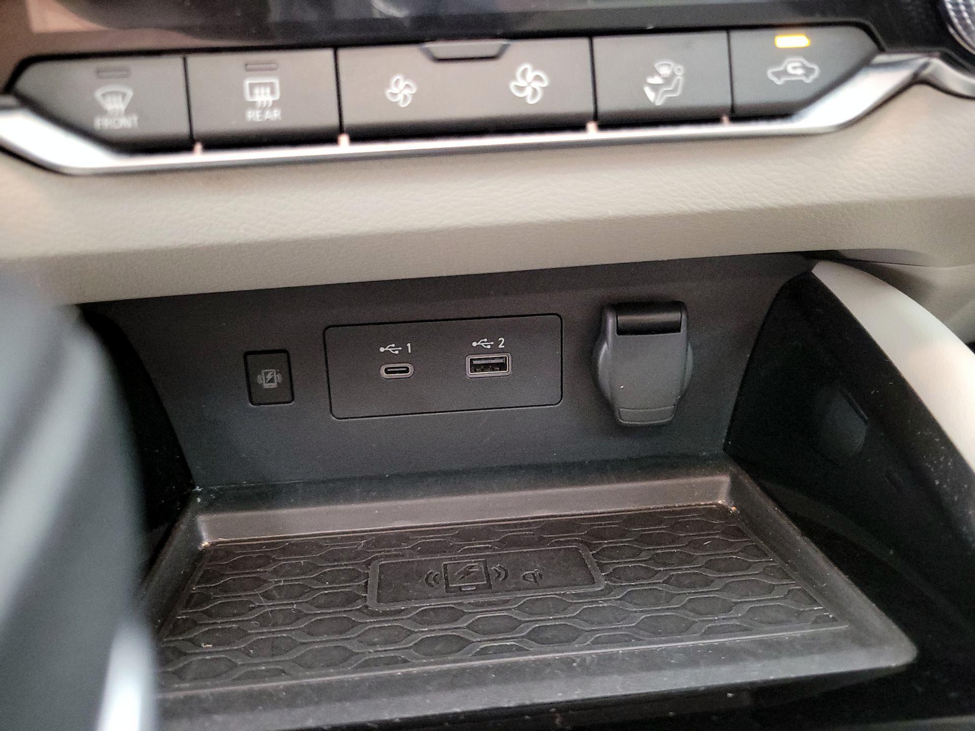 Thumbnail: 2023 Nissan Altima - 19