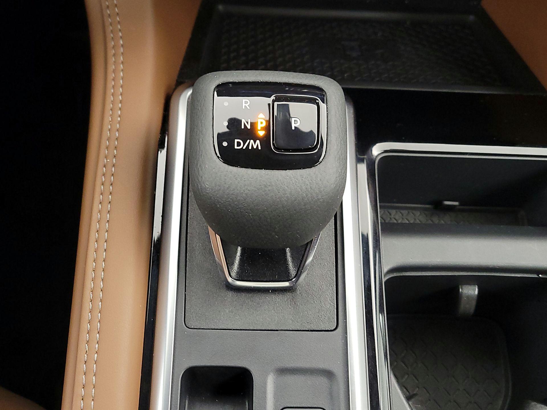 Thumbnail: 2024 Nissan Pathfinder - 18