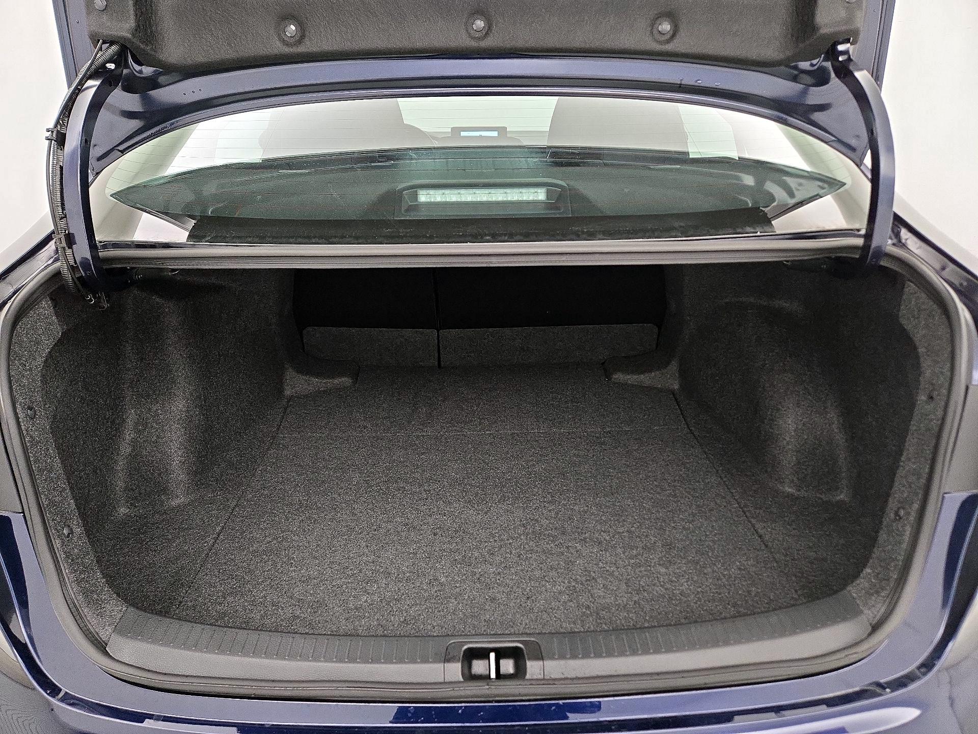 Thumbnail: 2025 Toyota Corolla - 20