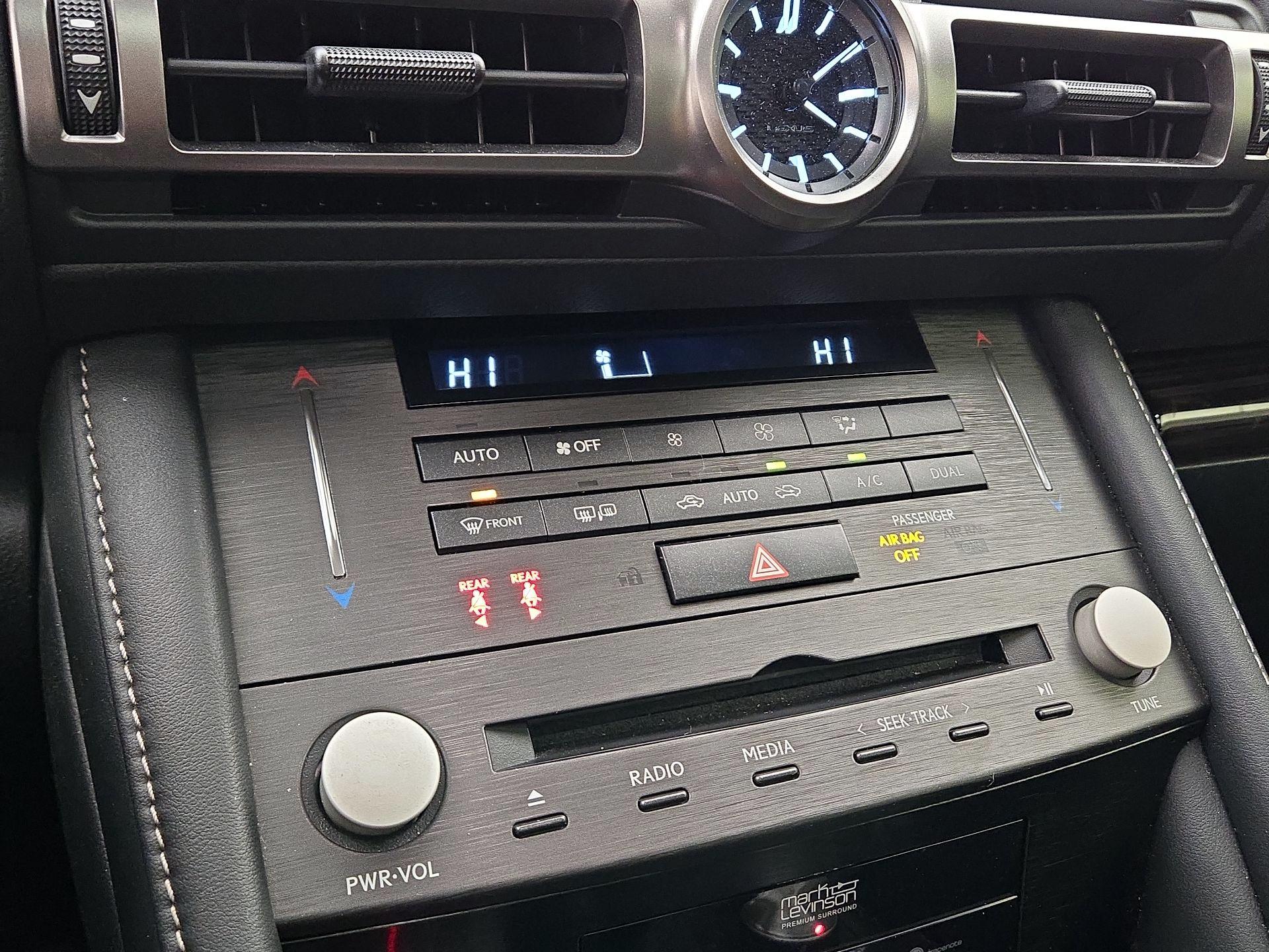 Thumbnail: 2022 Lexus RC - 16