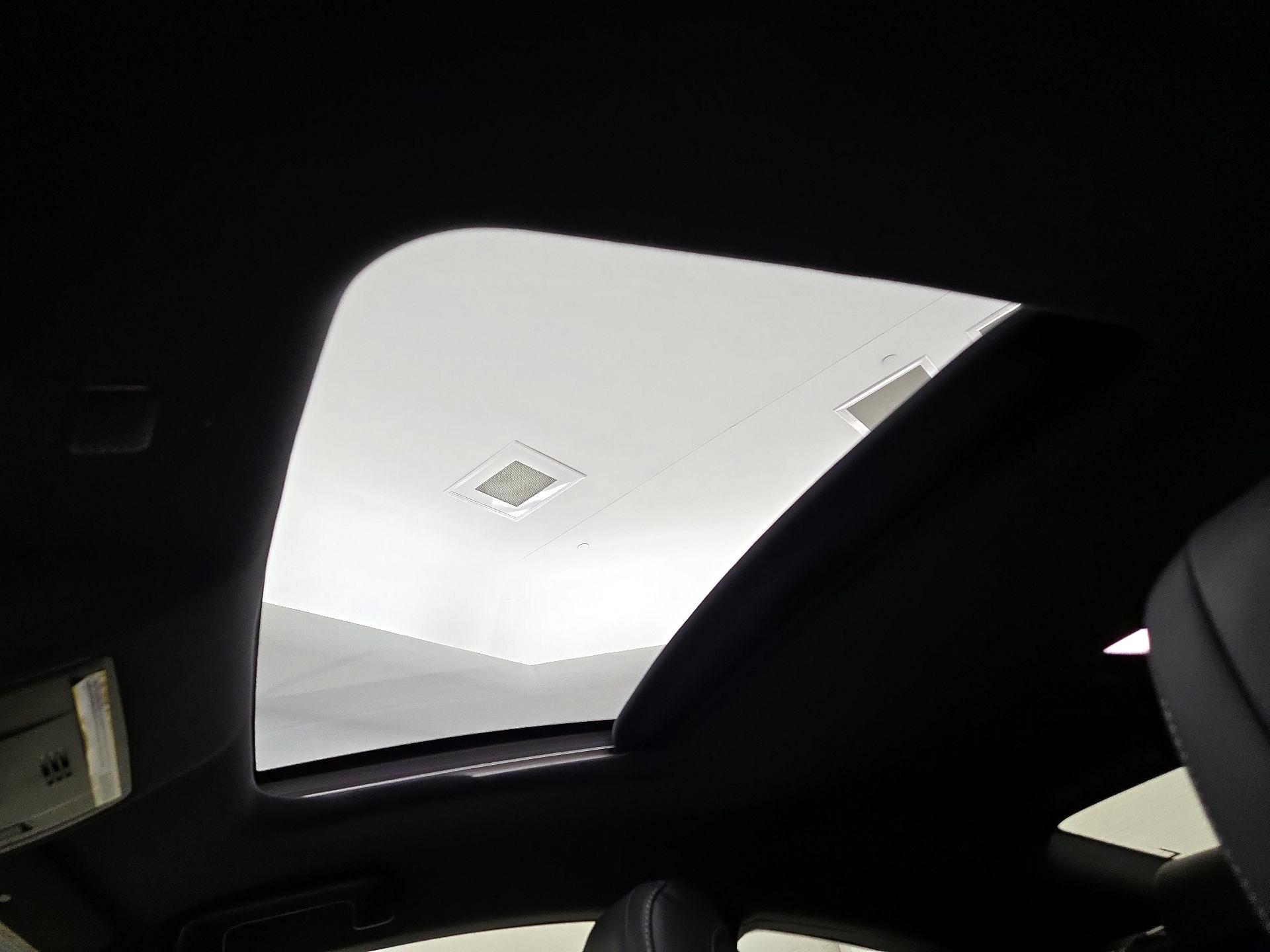 Thumbnail: 2022 Lexus RC - 19