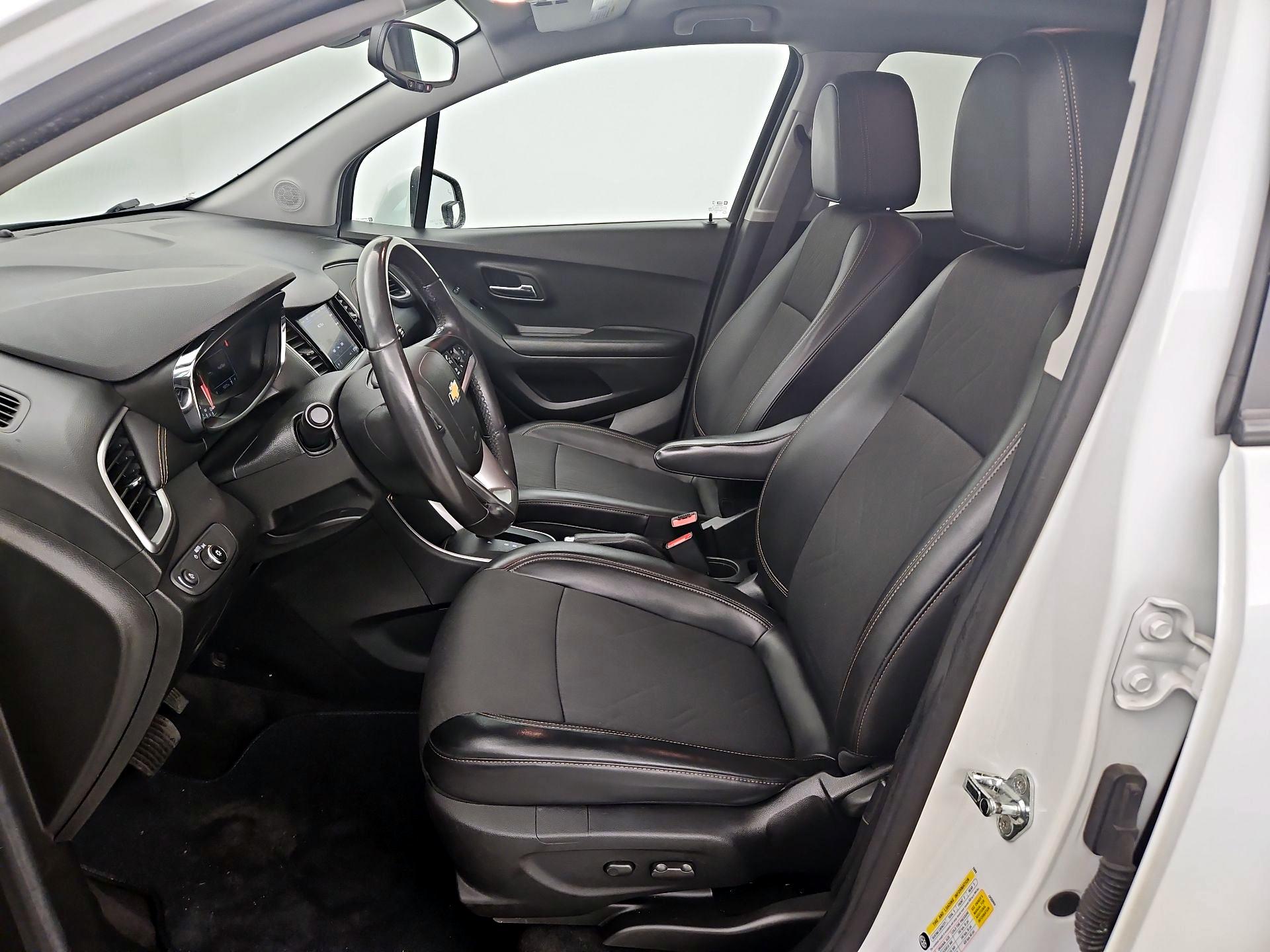 Thumbnail: 2022 Chevrolet Trax - 11