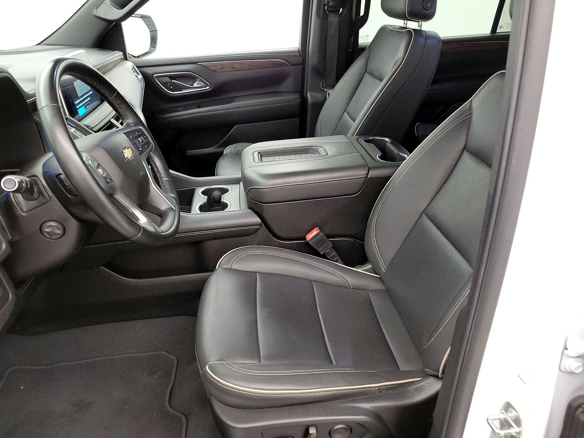 Thumbnail: 2023 Chevrolet Suburban - 11