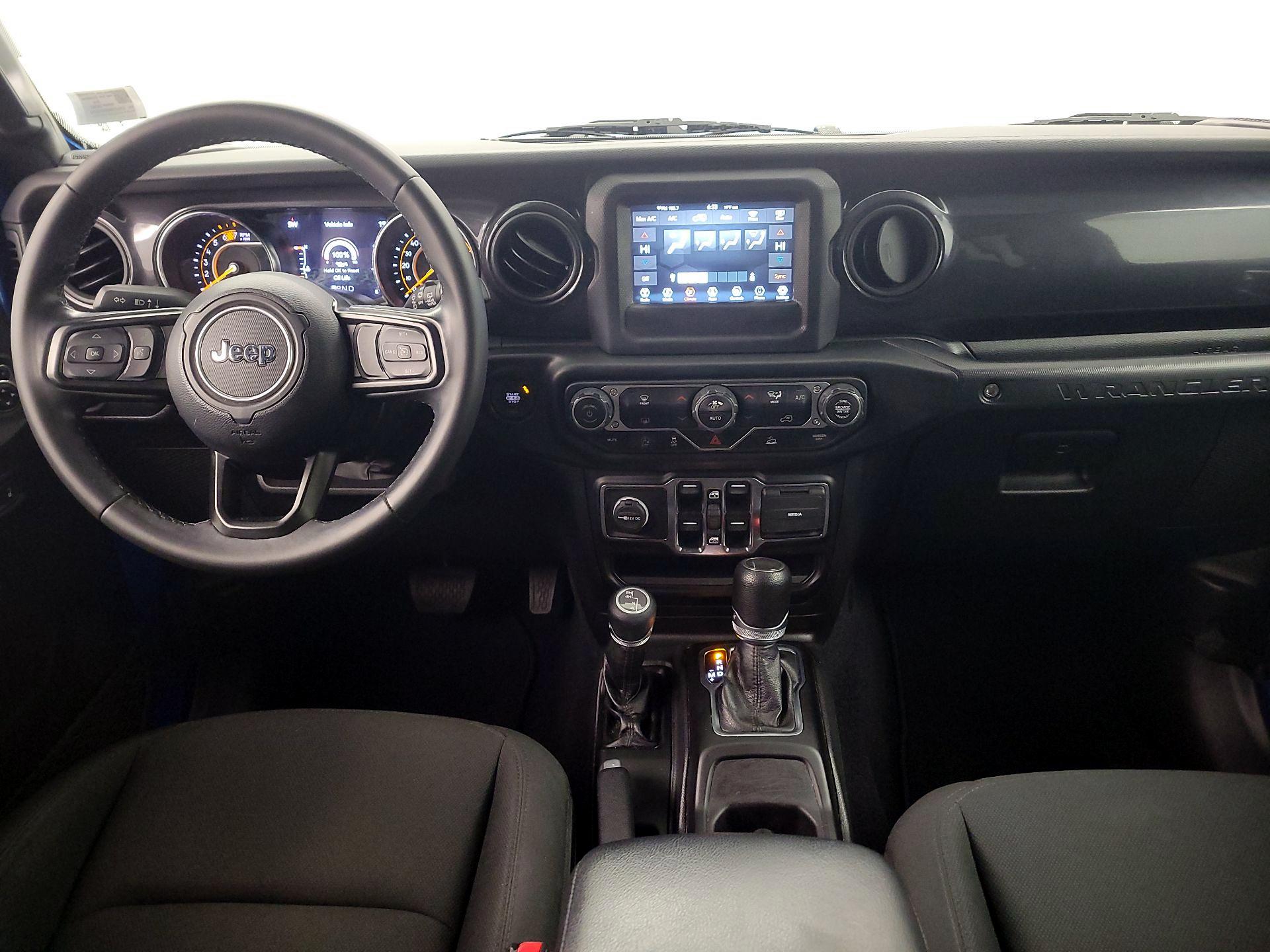 Thumbnail: 2022 Jeep Wrangler - 9