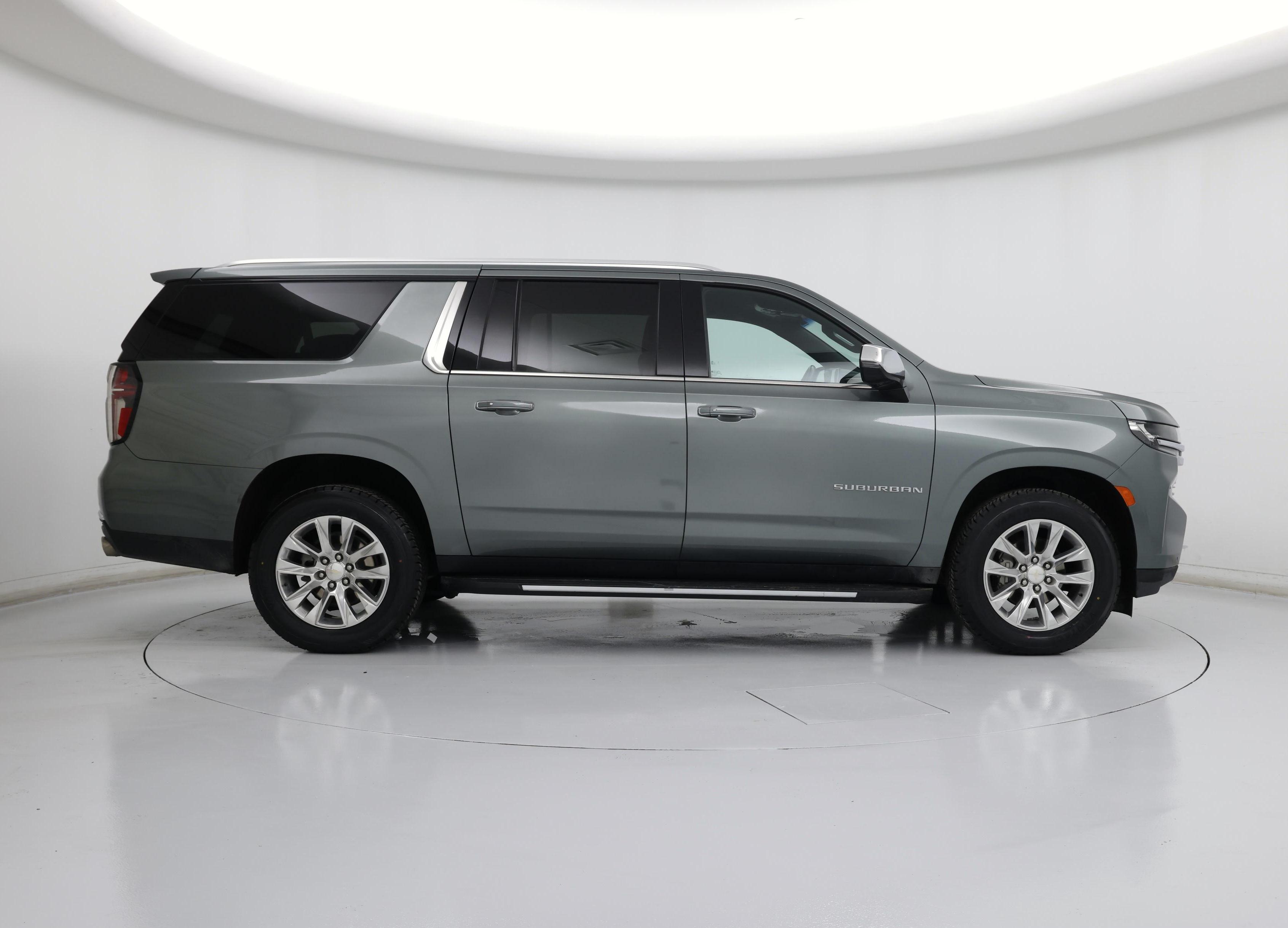 Thumbnail: 2023 Chevrolet Suburban - 7