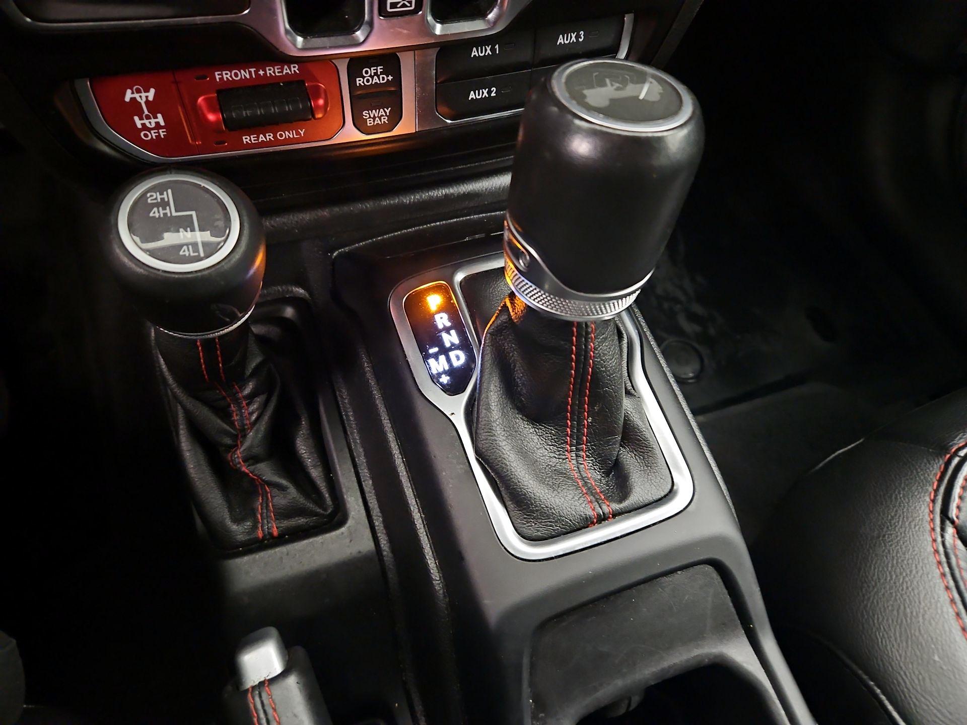 Thumbnail: 2021 Jeep Wrangler - 18