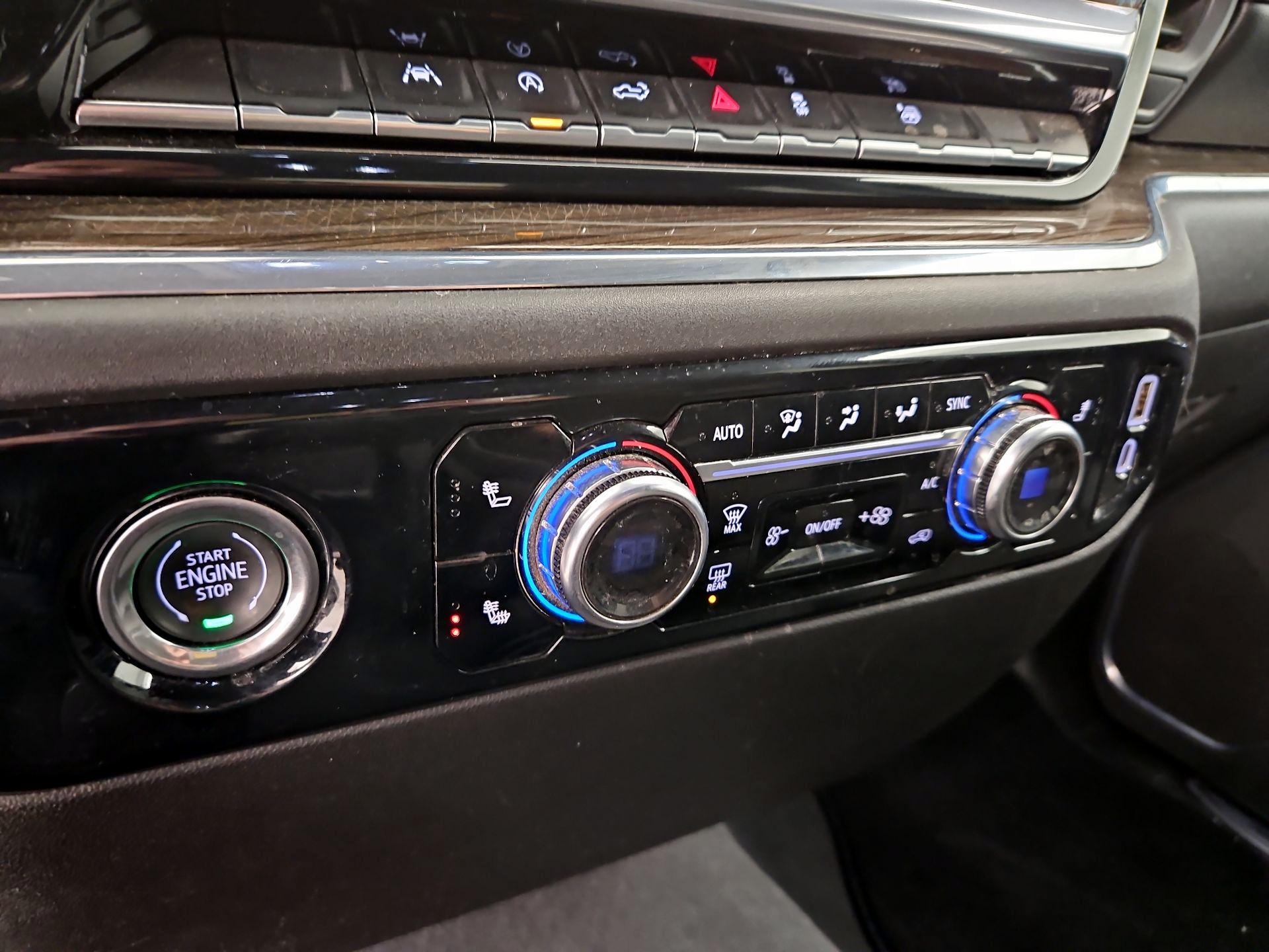 Thumbnail: 2023 GMC Sierra 1500 - 16