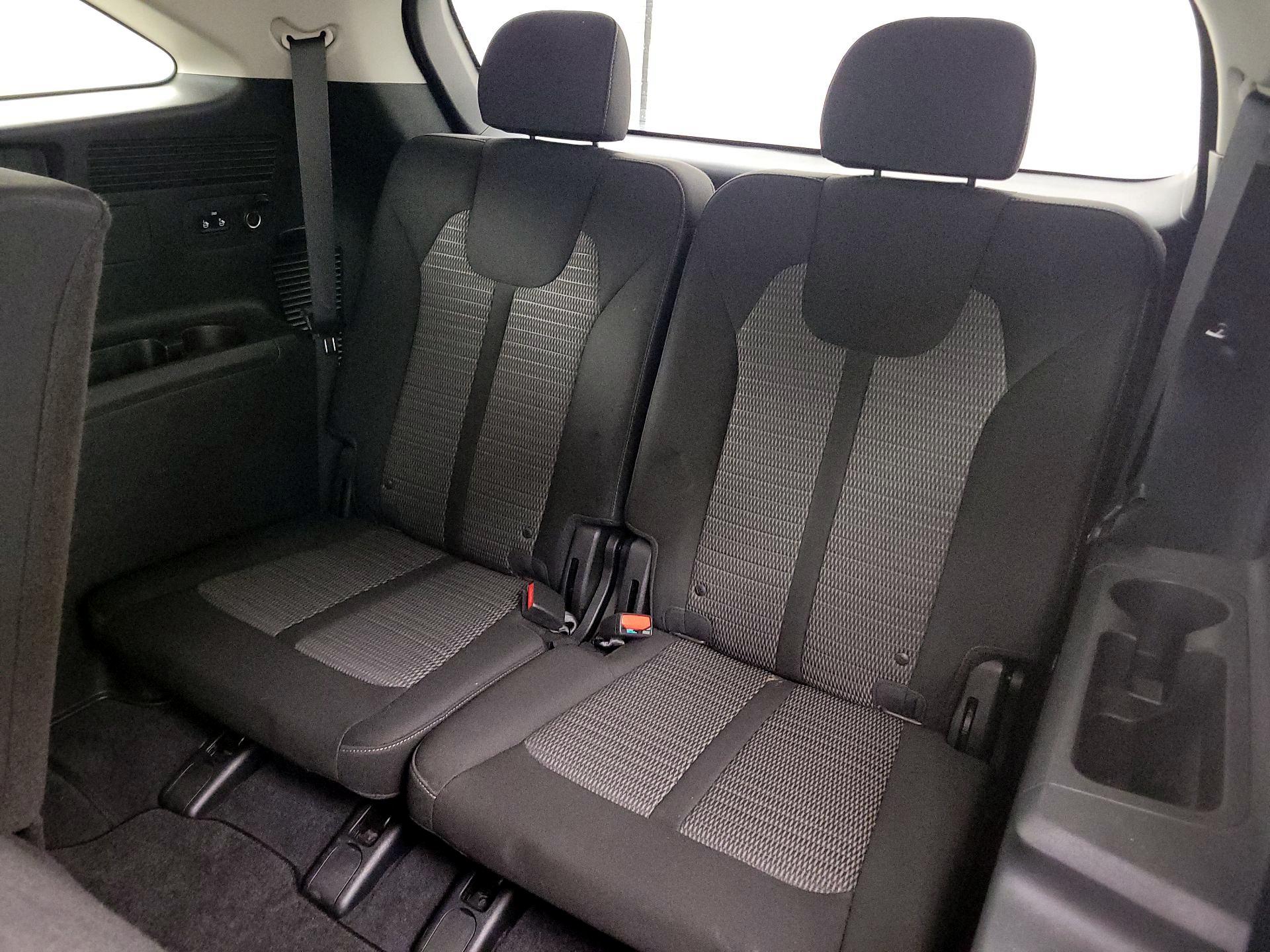 Thumbnail: 2023 Kia Sorento - 20