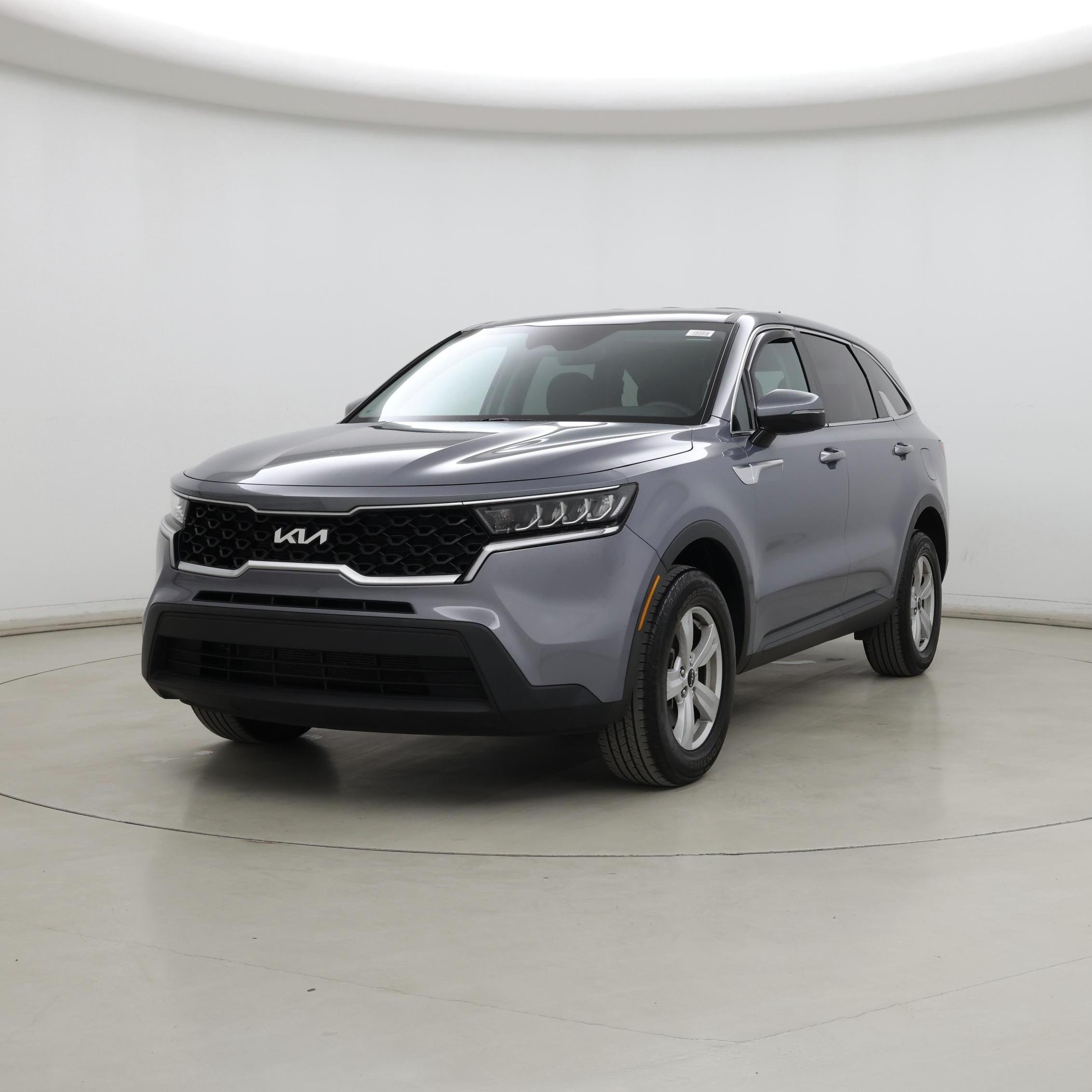 Thumbnail: 2023 Kia Sorento - 4