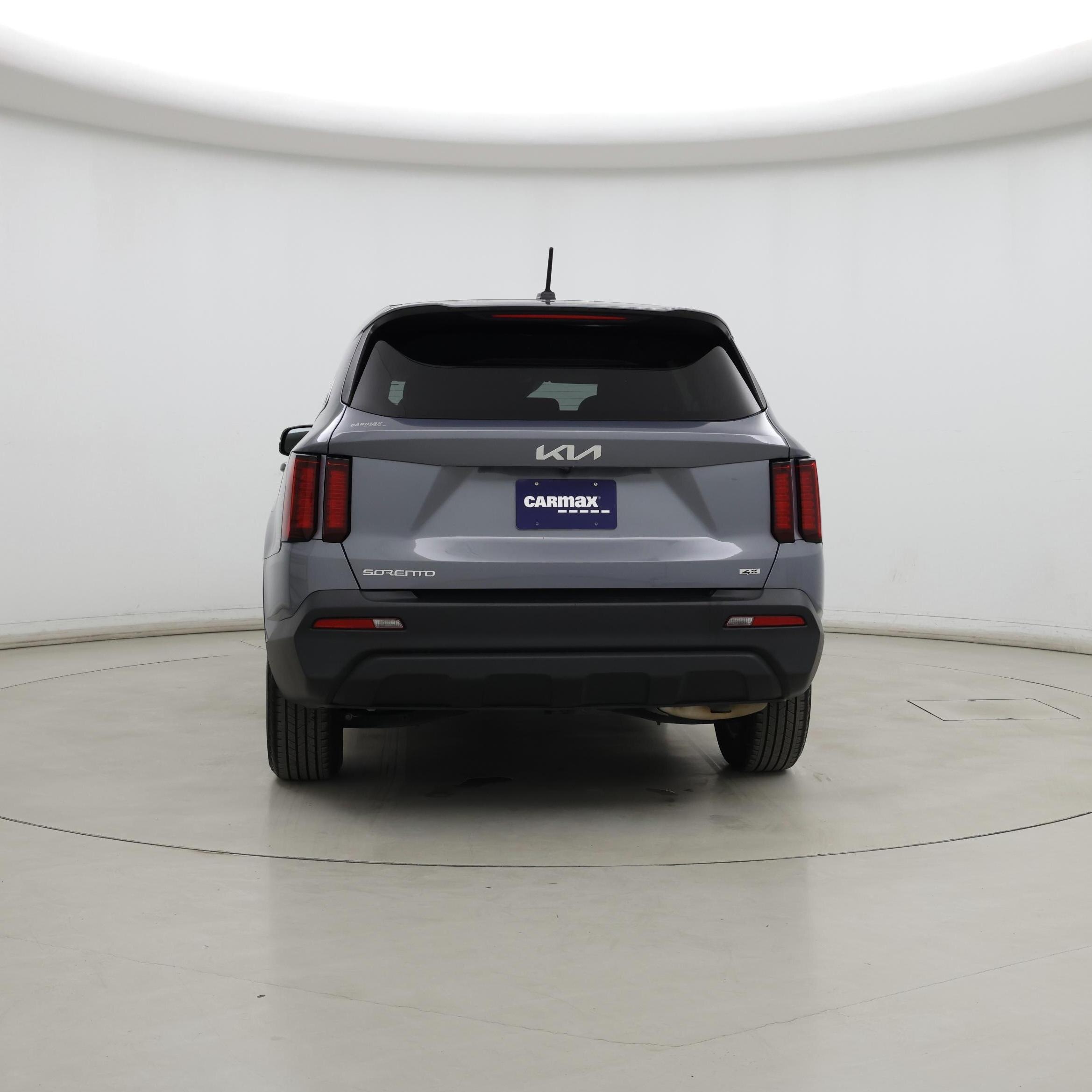 Thumbnail: 2023 Kia Sorento - 6