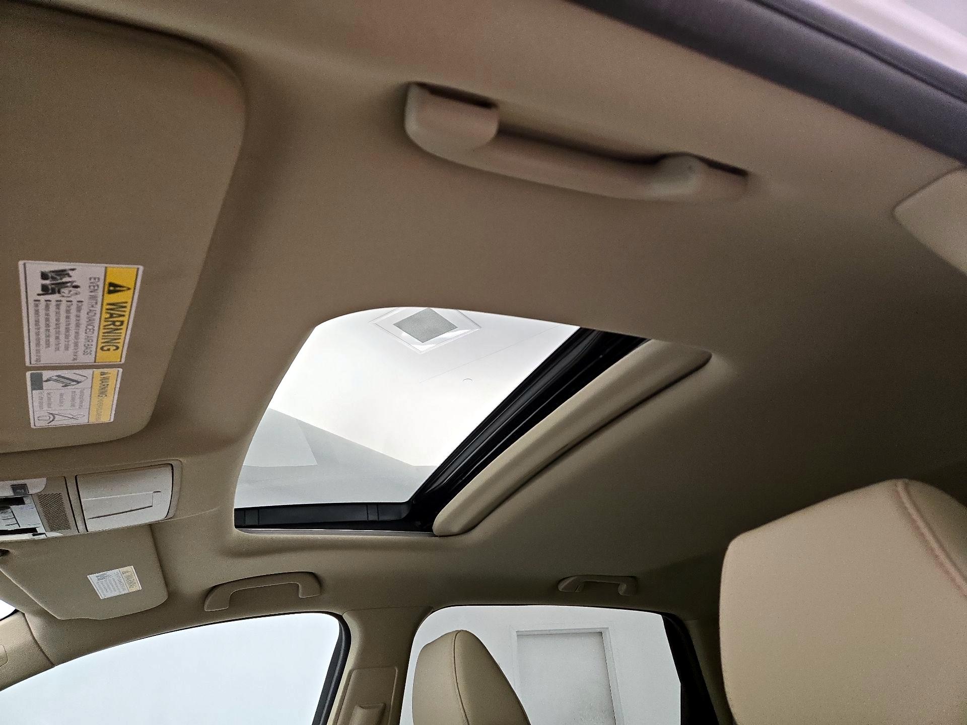 Thumbnail: 2020 Acura MDX - 19