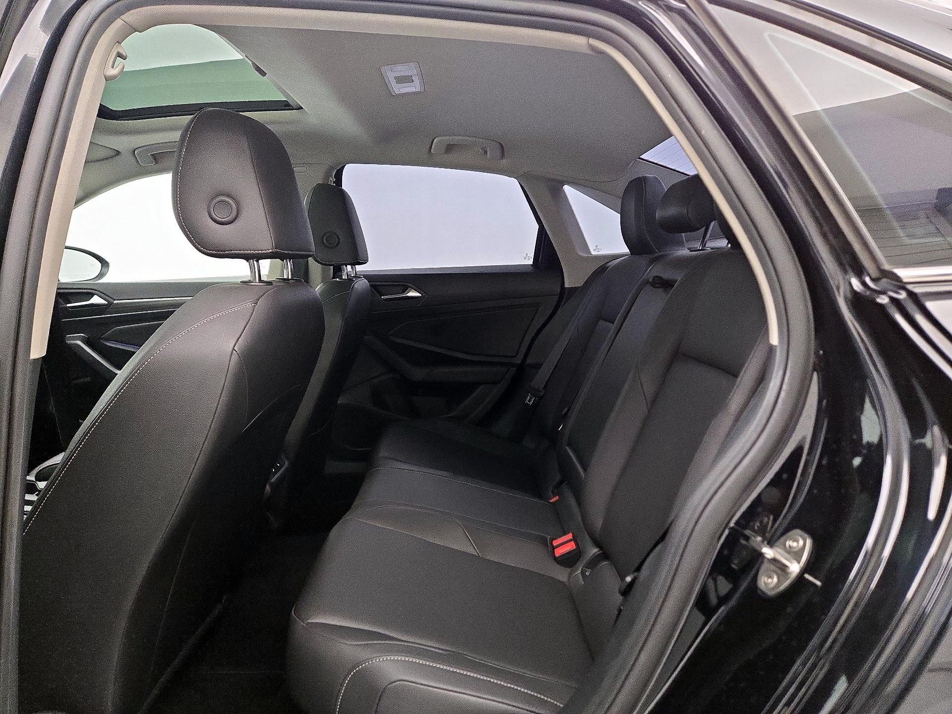 Thumbnail: 2020 Volkswagen Jetta - 20