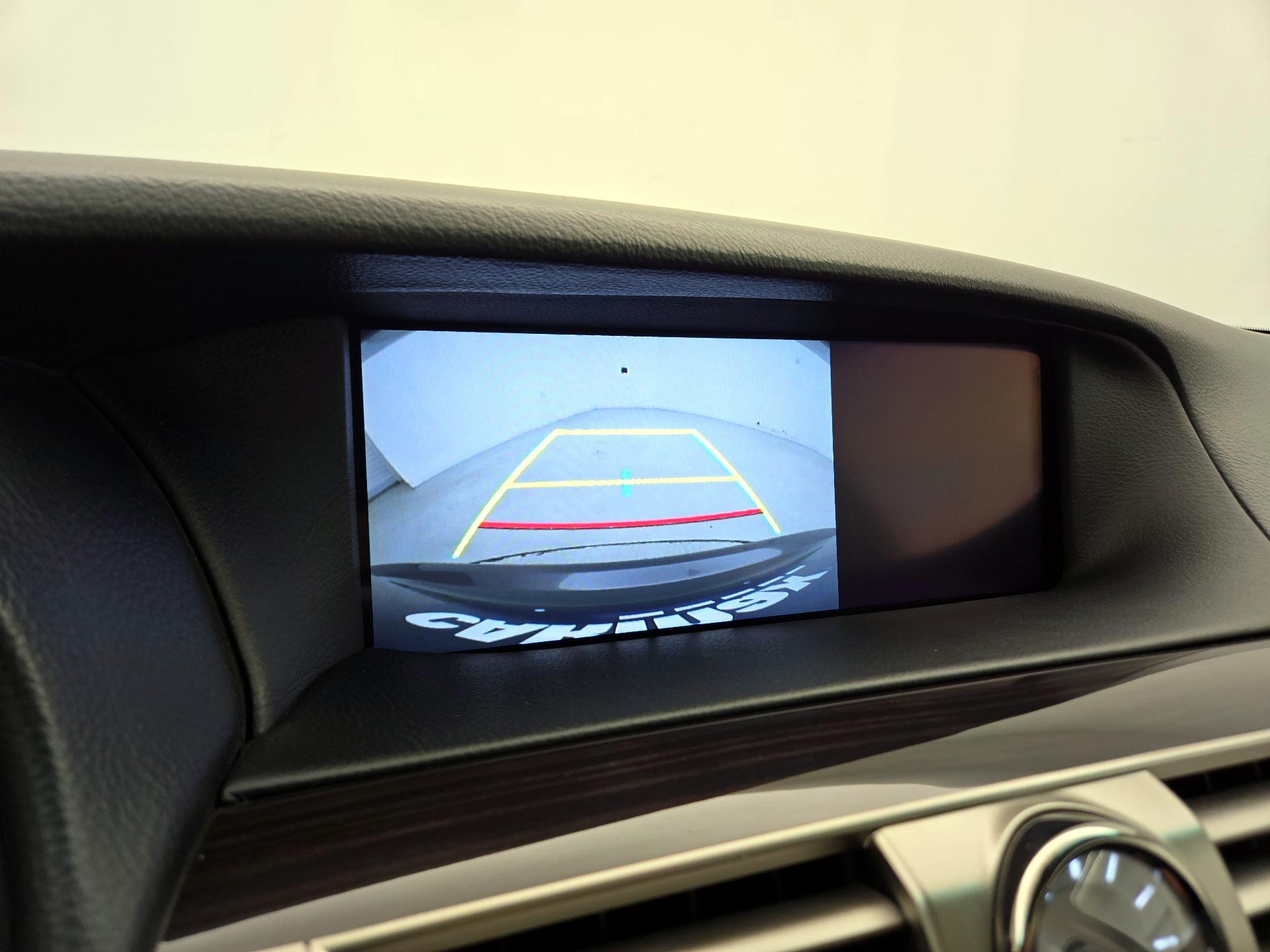 Thumbnail: 2017 Lexus LS - 15