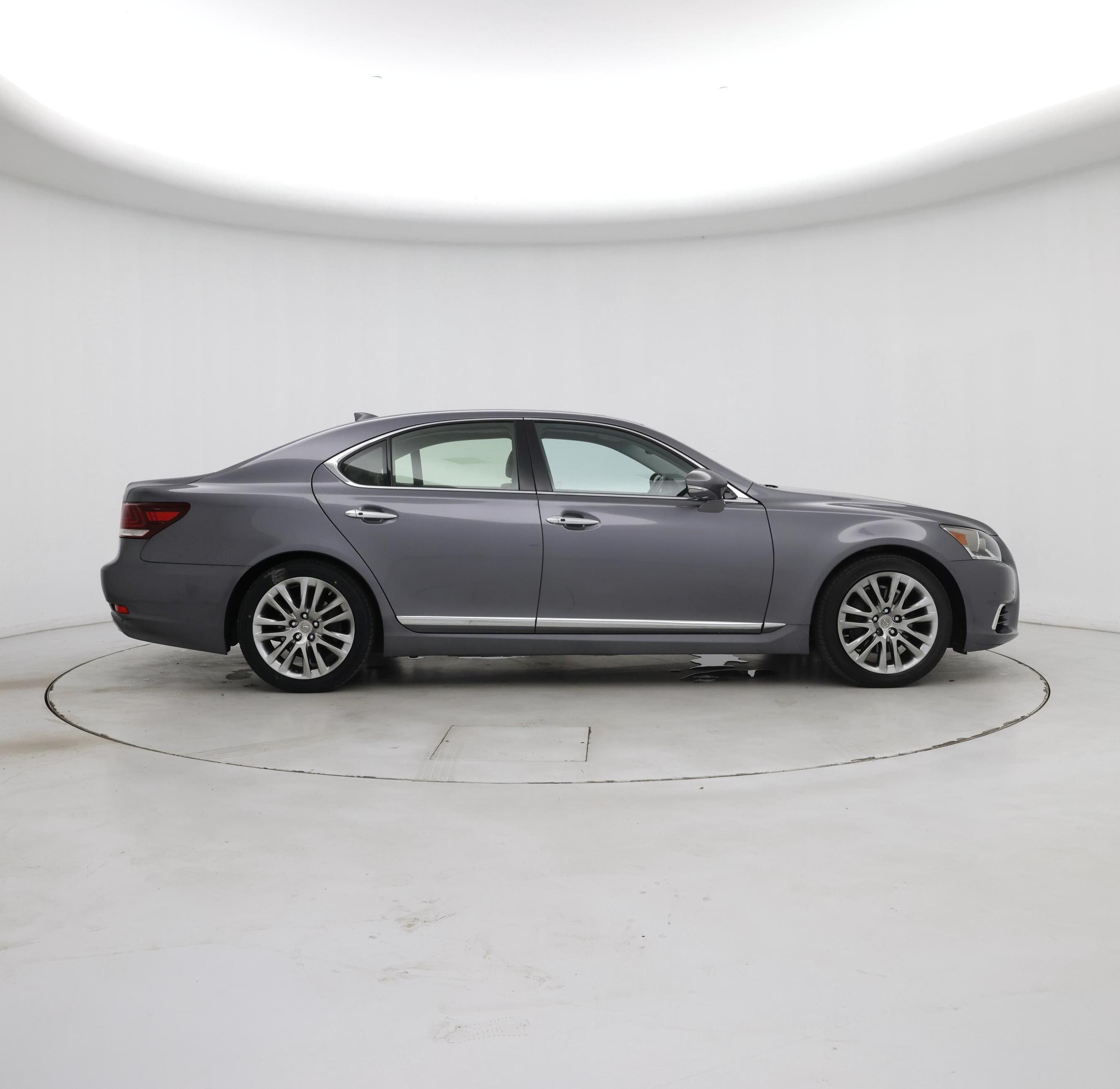 Thumbnail: 2017 Lexus LS - 7