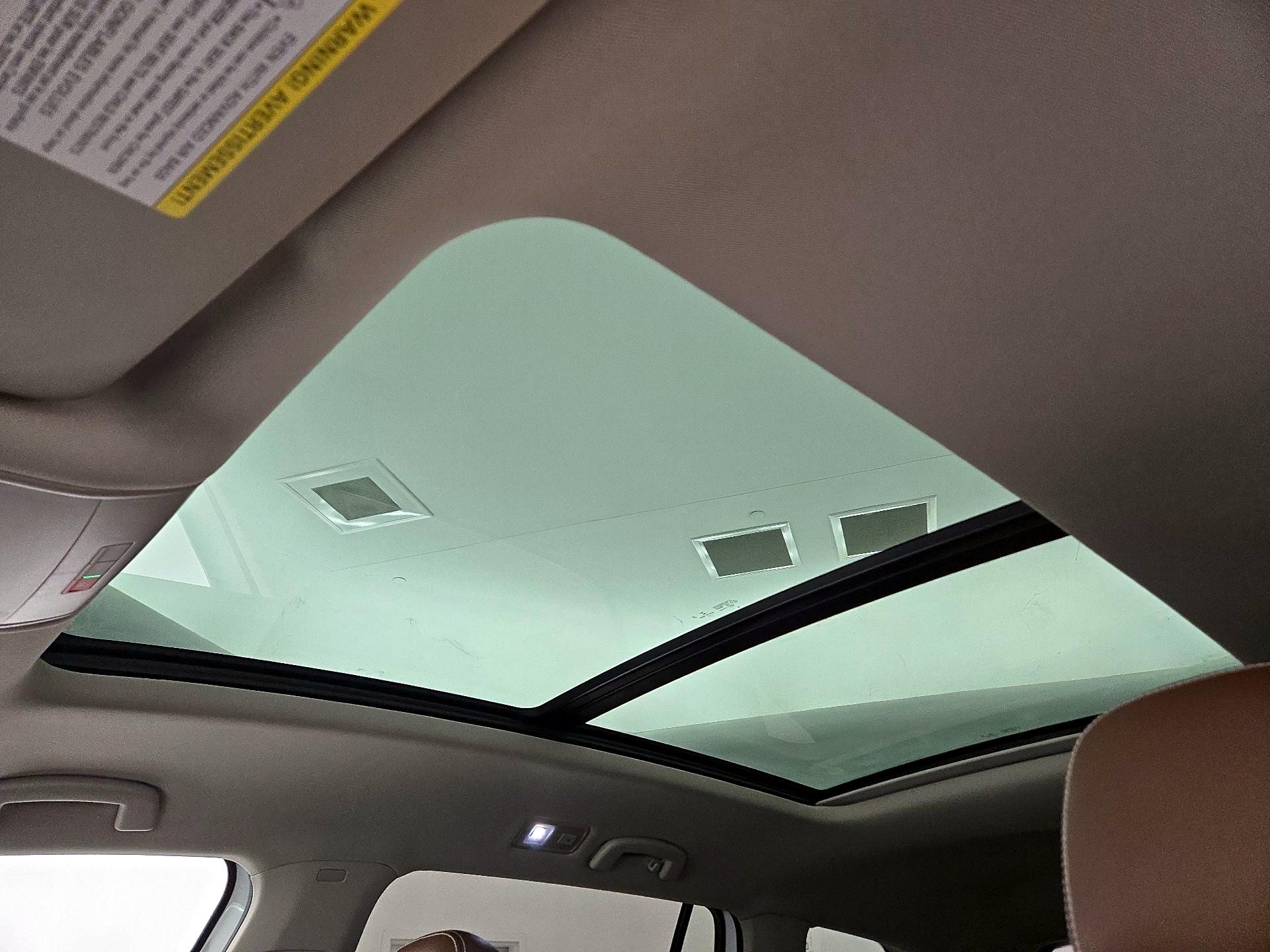 Thumbnail: 2021 Volkswagen Atlas - 19