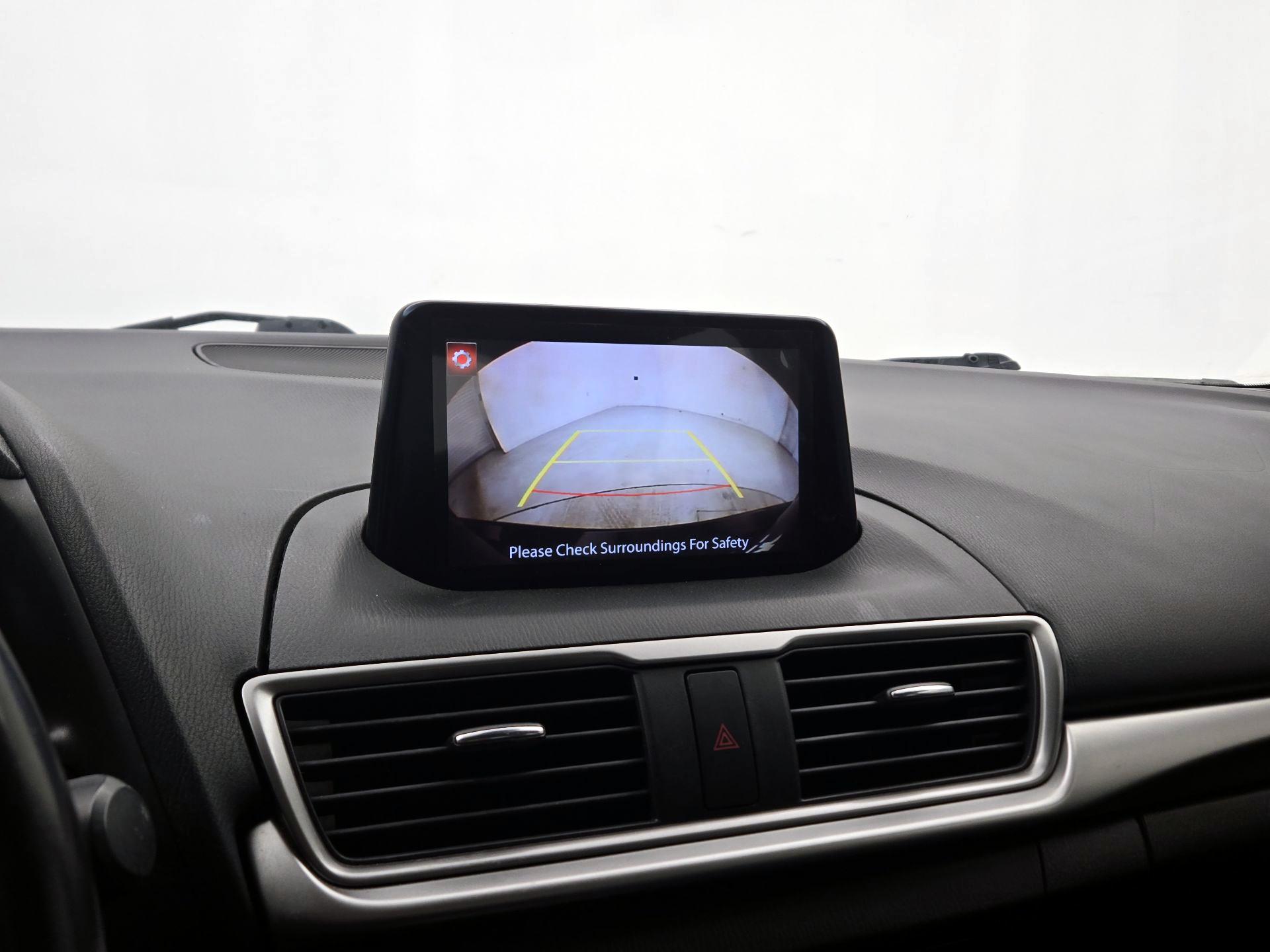 Thumbnail: 2018 Mazda Mazda3 - 14