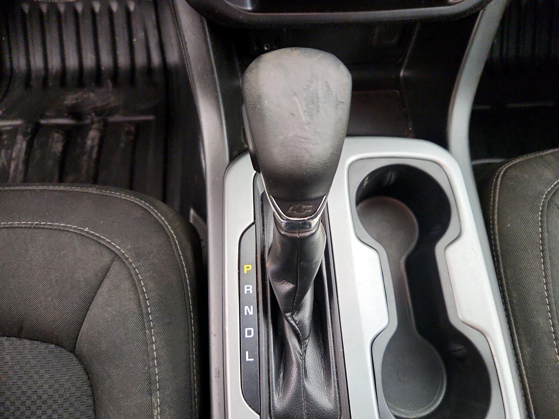 Thumbnail: 2022 Chevrolet Colorado - 17