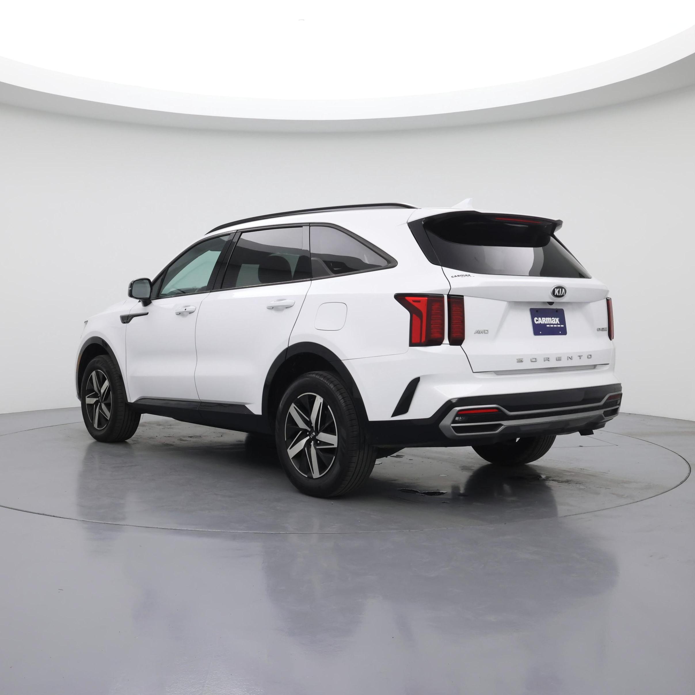 Thumbnail: 2021 Kia Sorento - 2