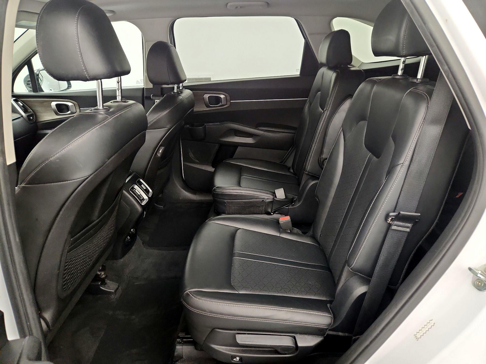 Thumbnail: 2021 Kia Sorento - 20