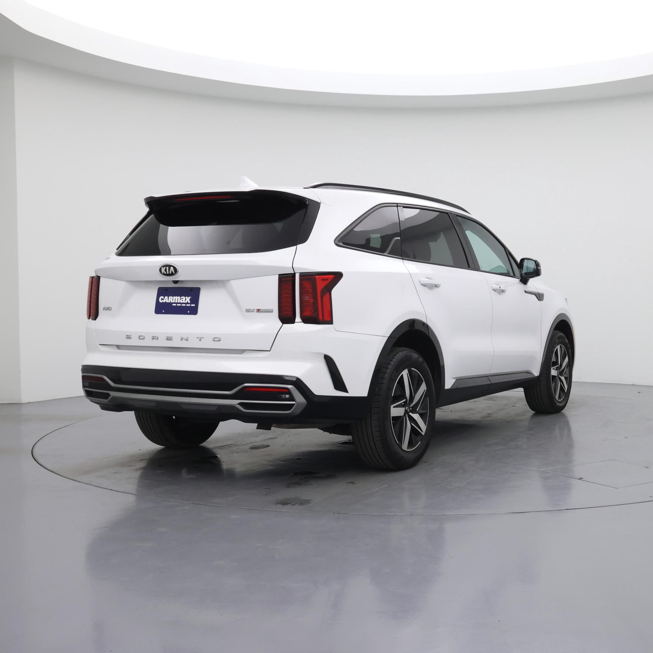 Thumbnail: 2021 Kia Sorento - 8