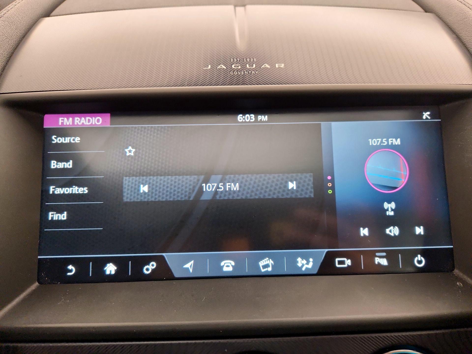 Thumbnail: 2021 Jaguar F-Type - 15