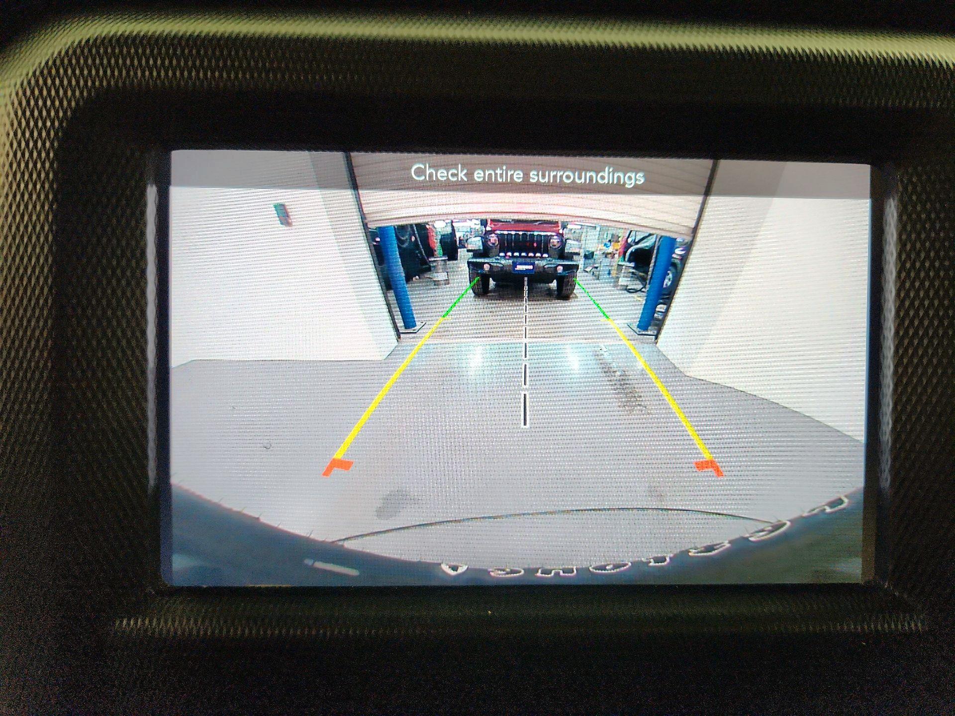 Thumbnail: 2022 Jeep Wrangler - 14