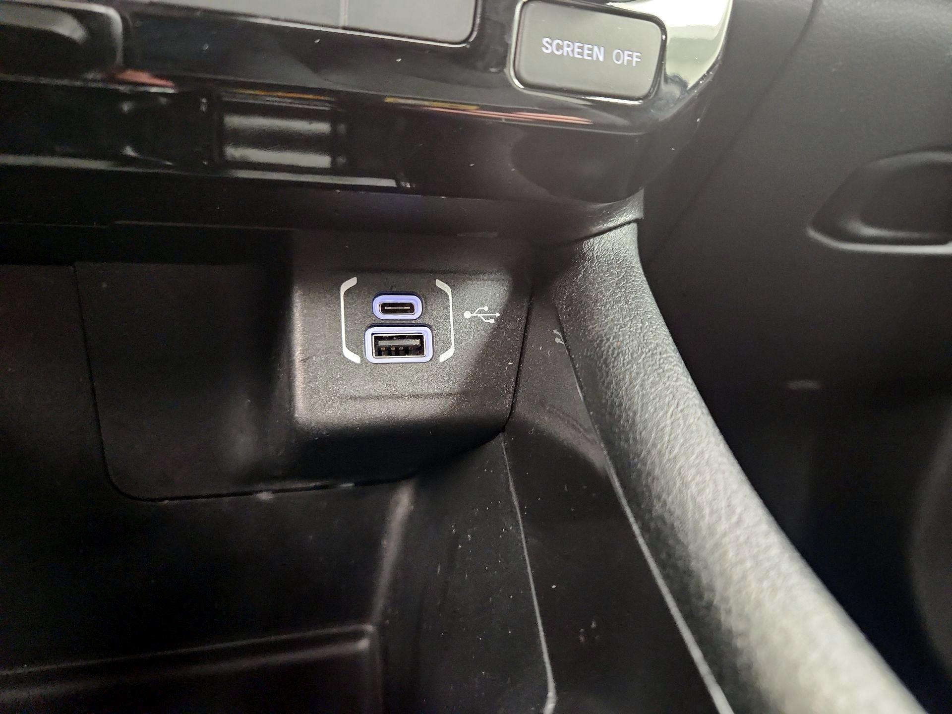 Thumbnail: 2022 Jeep Compass - 18