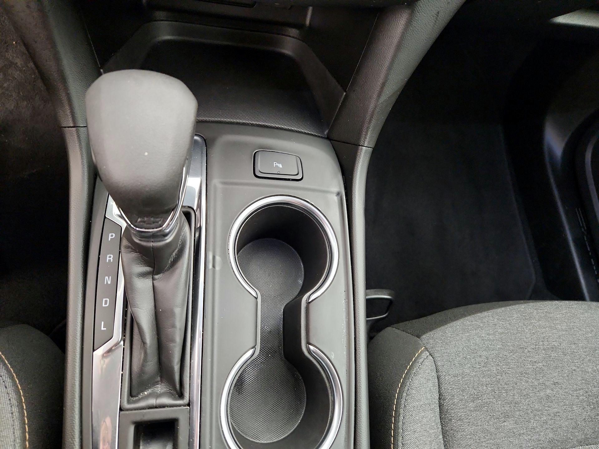 Thumbnail: 2022 Chevrolet Equinox - 17