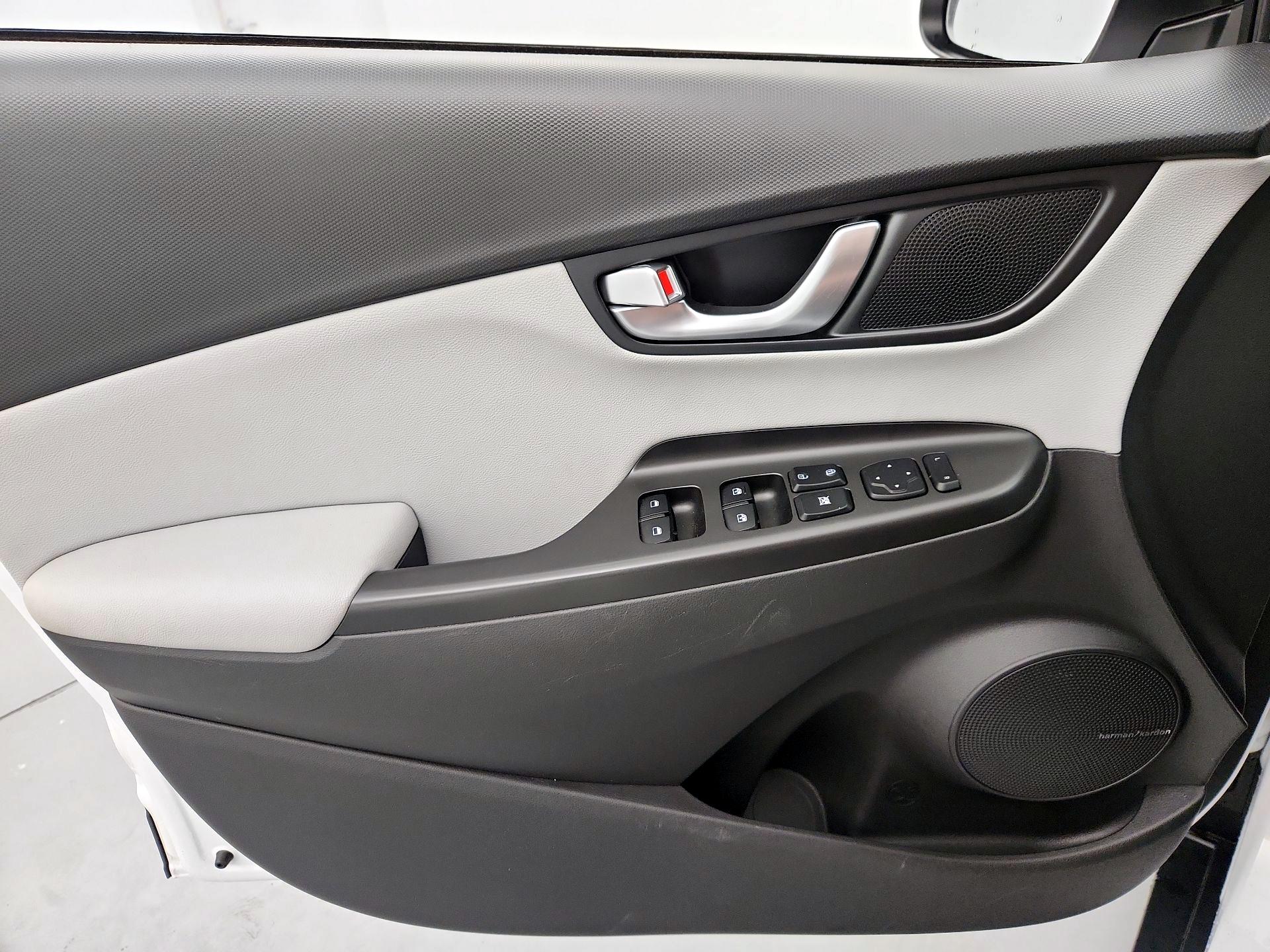 Thumbnail: 2022 Hyundai Kona - 12