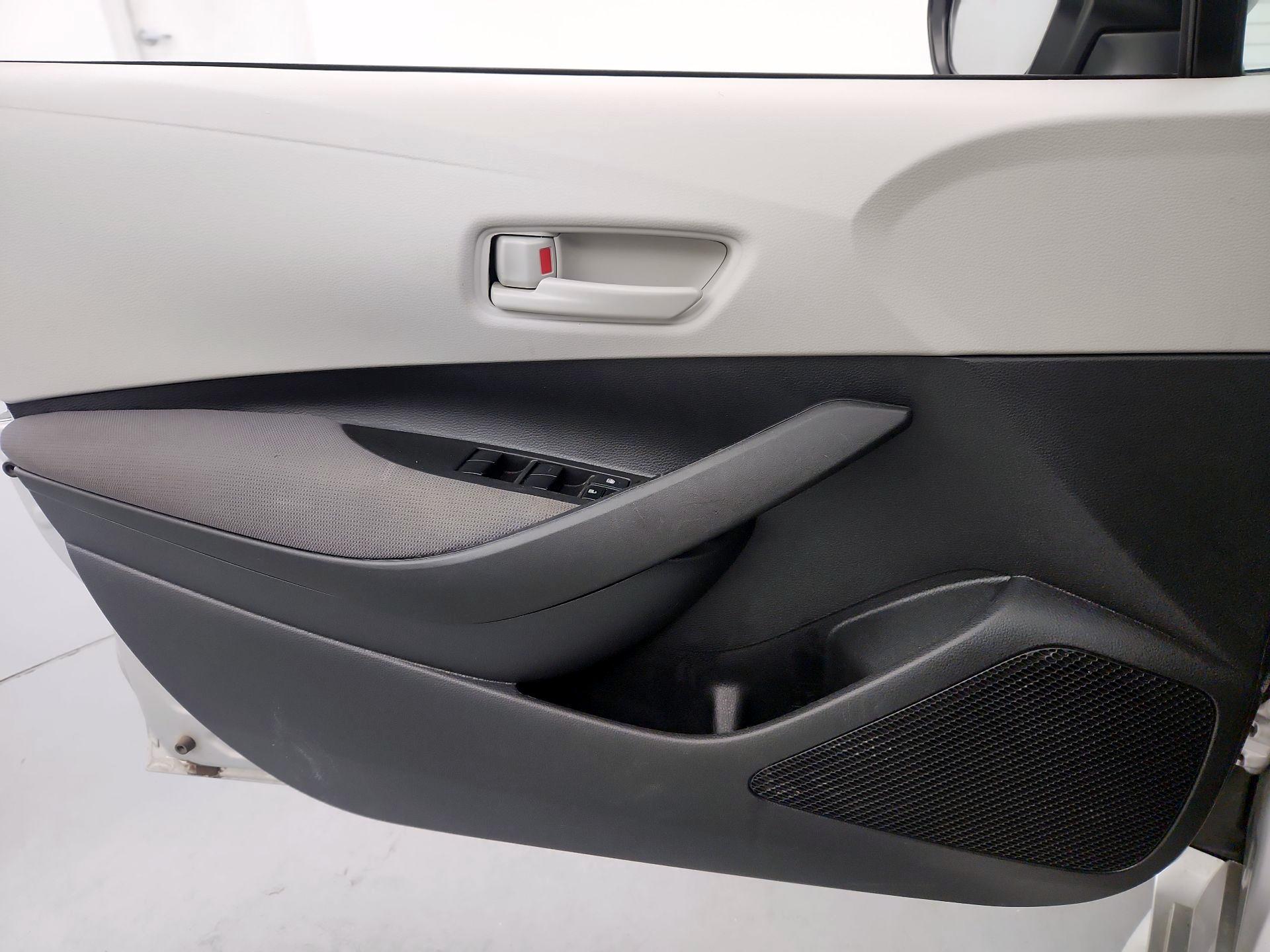 Thumbnail: 2025 Toyota Corolla - 12