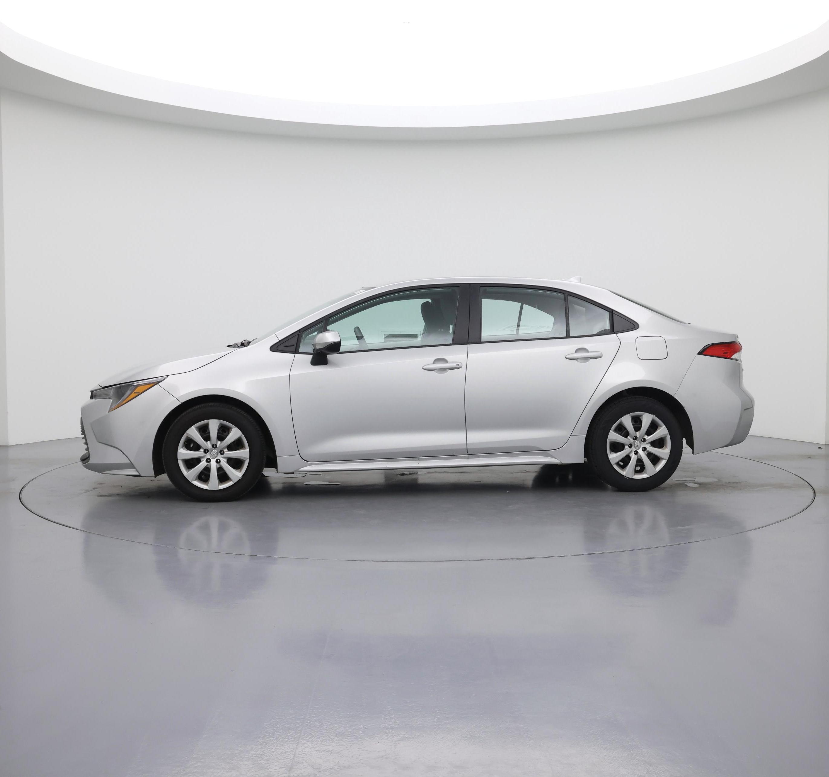 Thumbnail: 2025 Toyota Corolla - 3