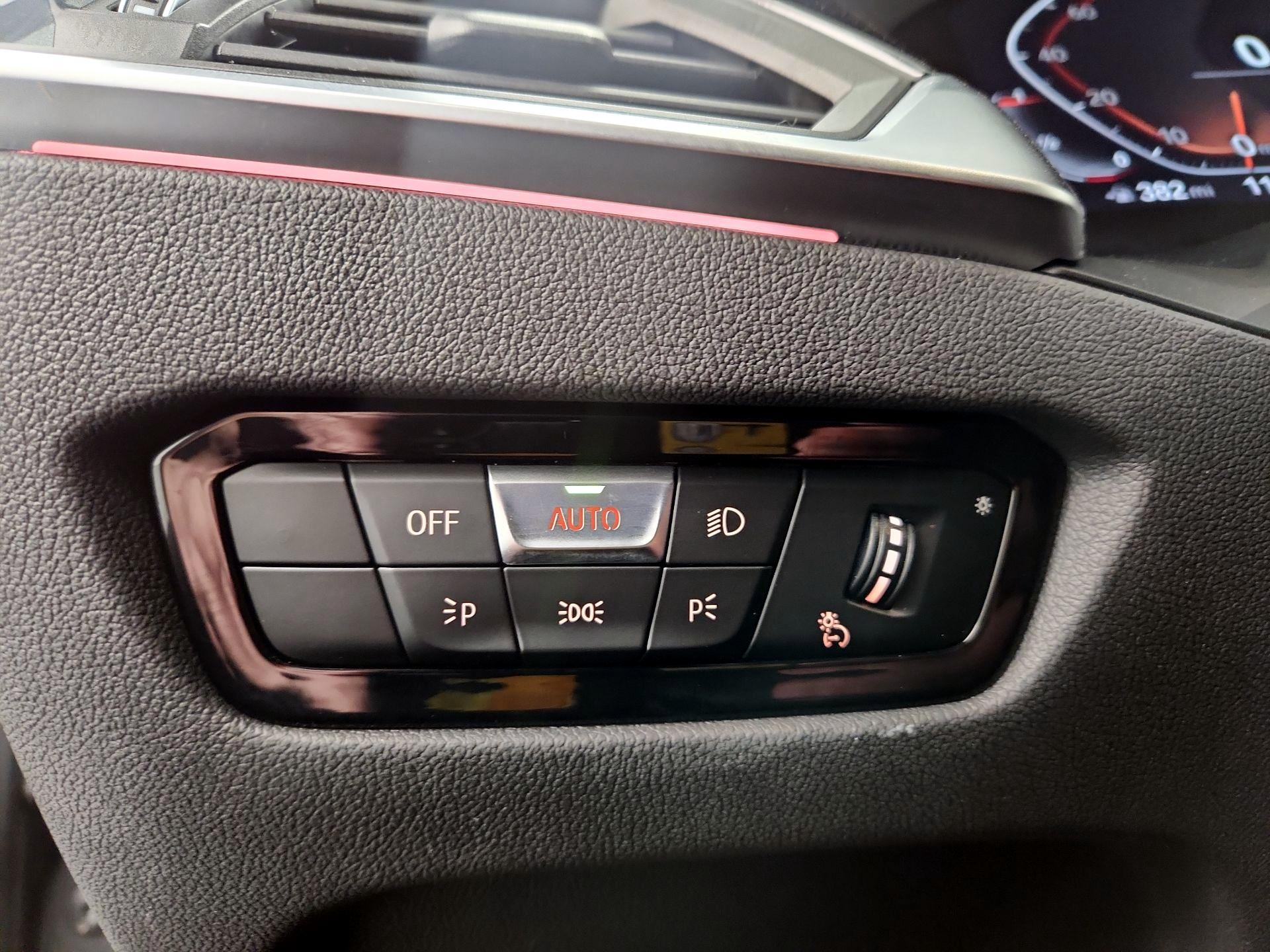 Thumbnail: 2023 BMW 4 Series - 13