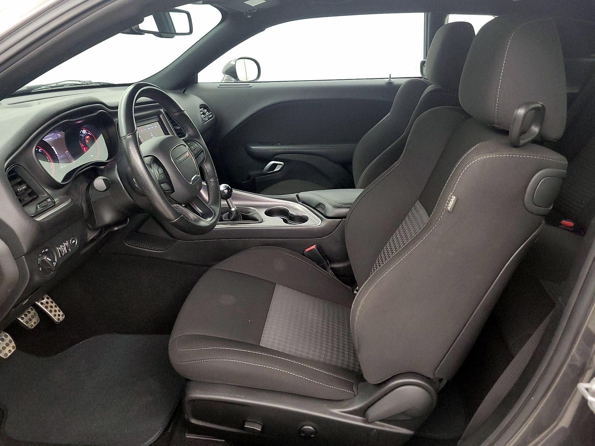 Thumbnail: 2022 Dodge Challenger - 11